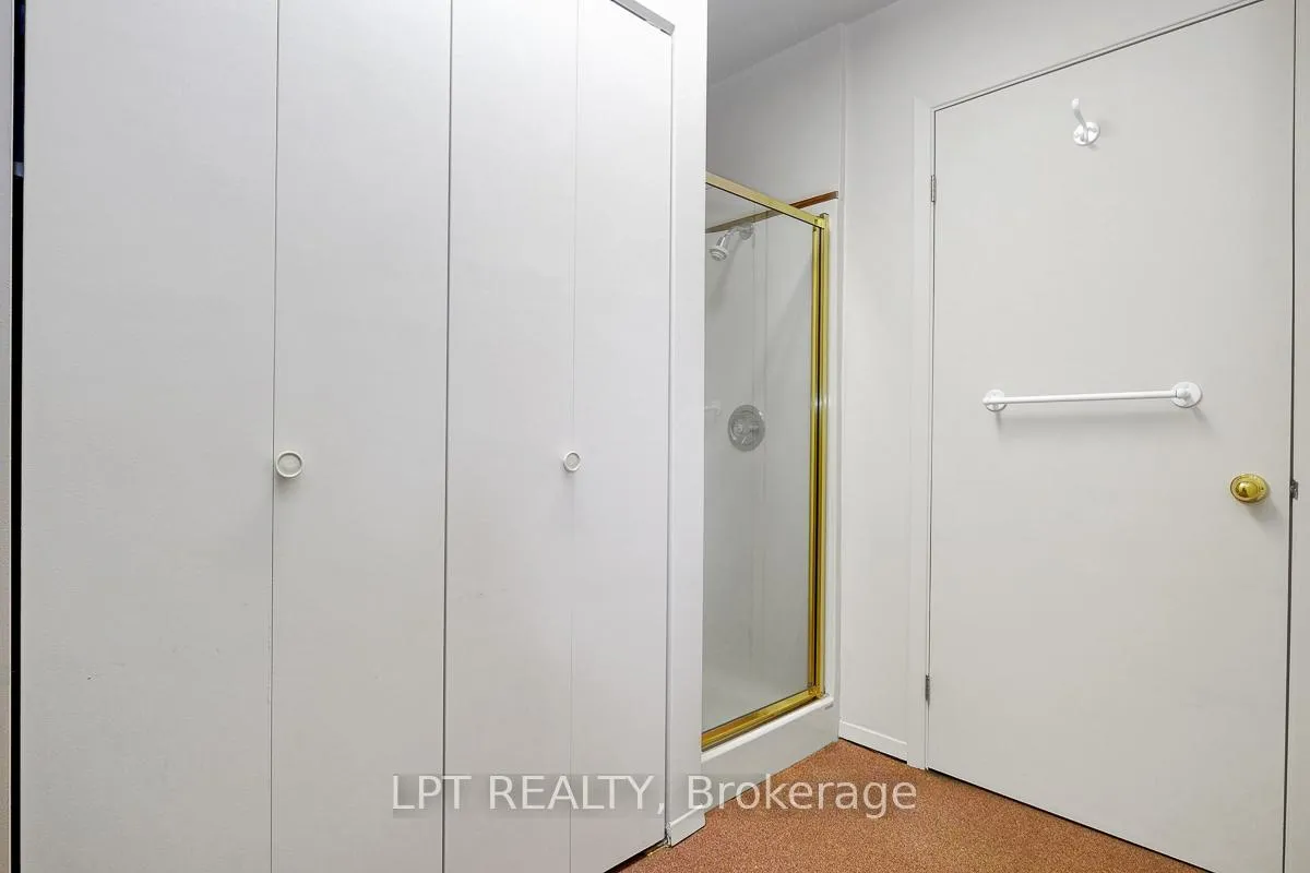 Photo 227 of 169 Roger Road, Ottawa, Faircrest Heights — HOMEH