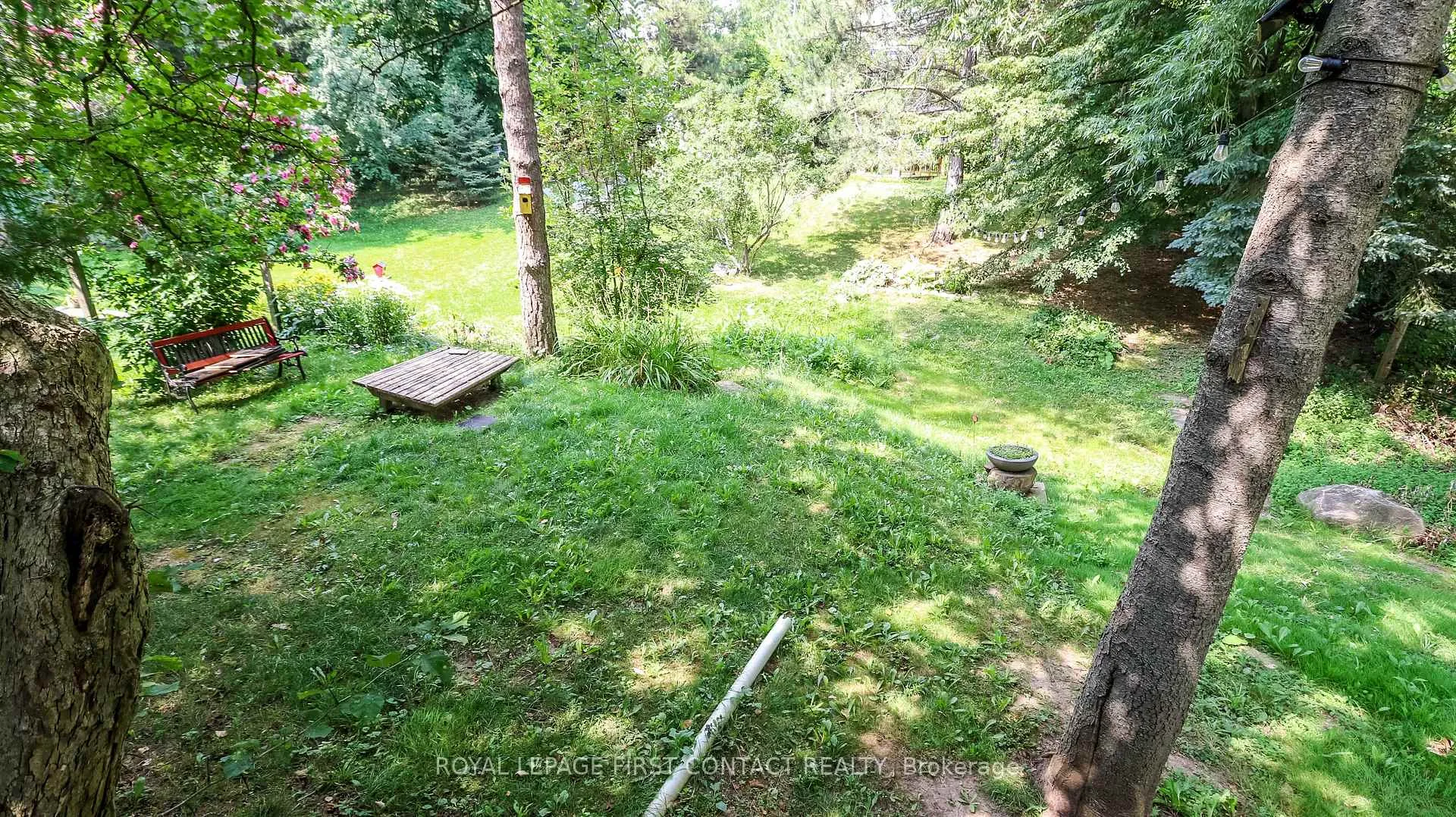 Photo 11 of 114 Birch View Trail, Blue Mountains — HOMEH