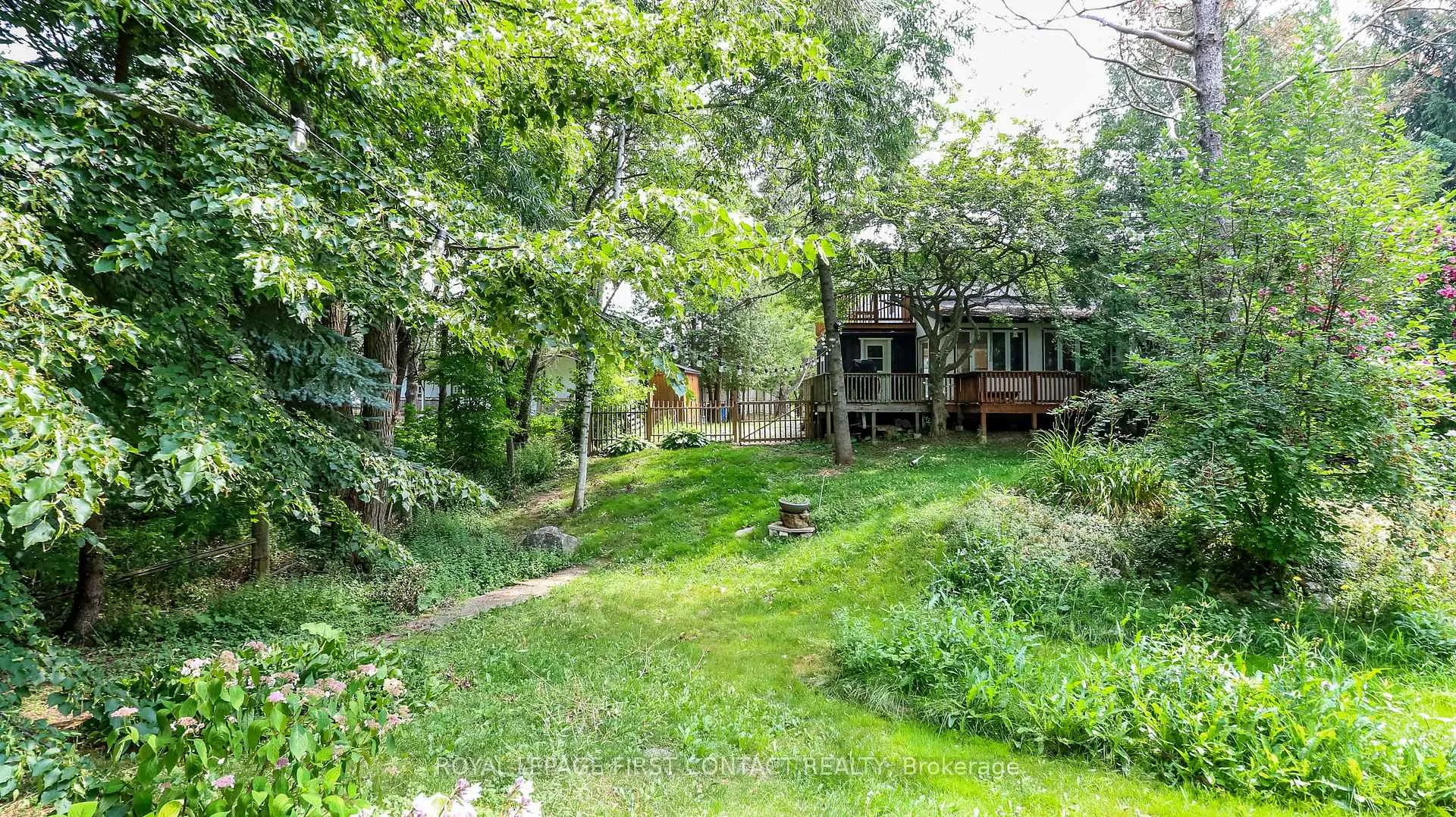Photo 21 of 114 Birch View Trail, Blue Mountains — HOMEH
