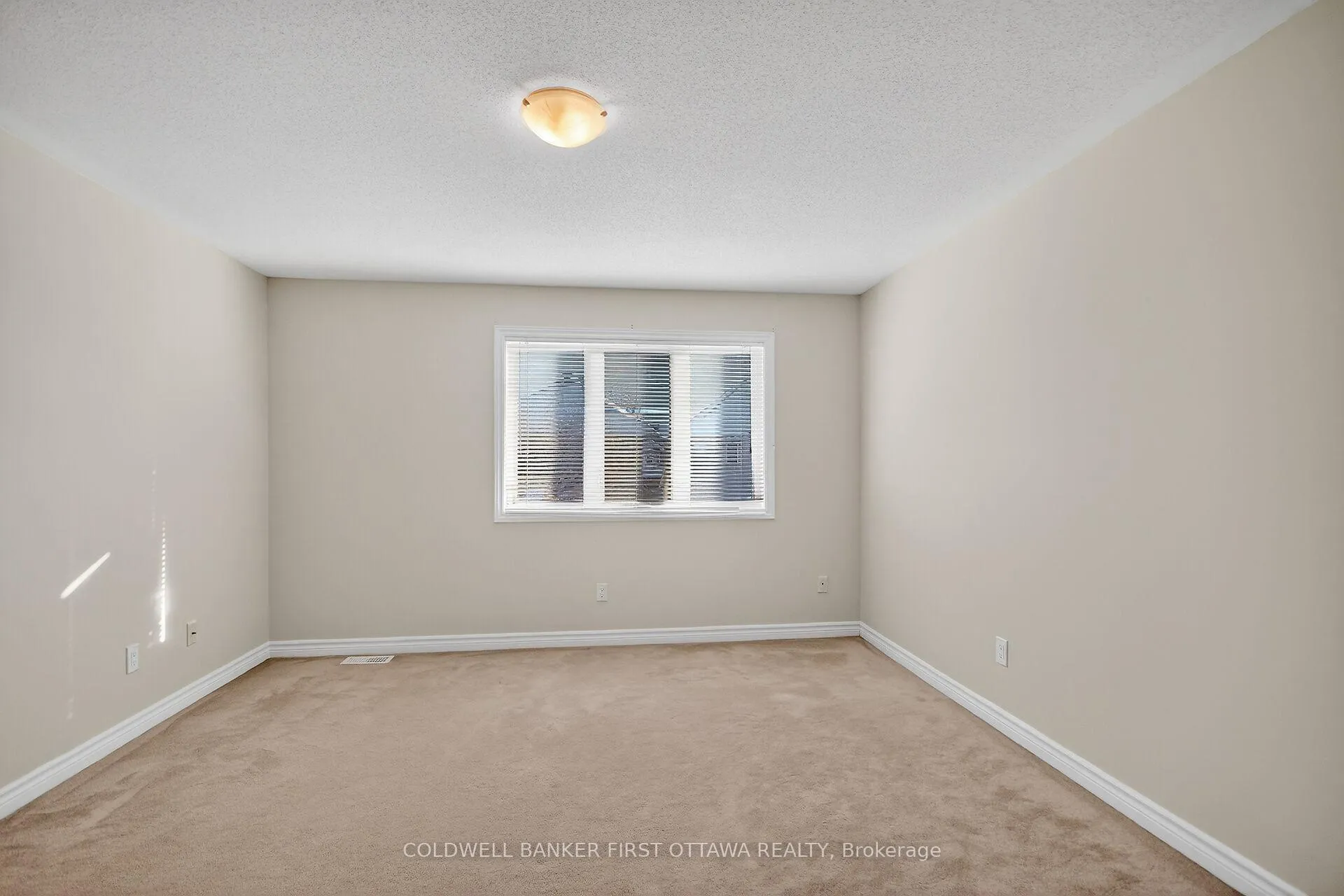 Photo 34 of 184 Highbury Park Drive, Ottawa, Barrhaven - Longfields — HOMEH