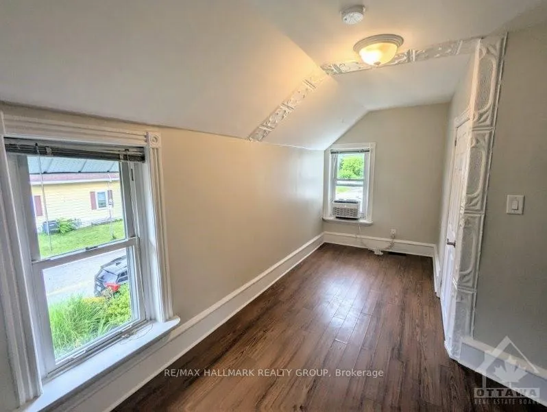 Photo 93 of Unit 2, 290 Elgin Street W, Arnprior — HOMEH