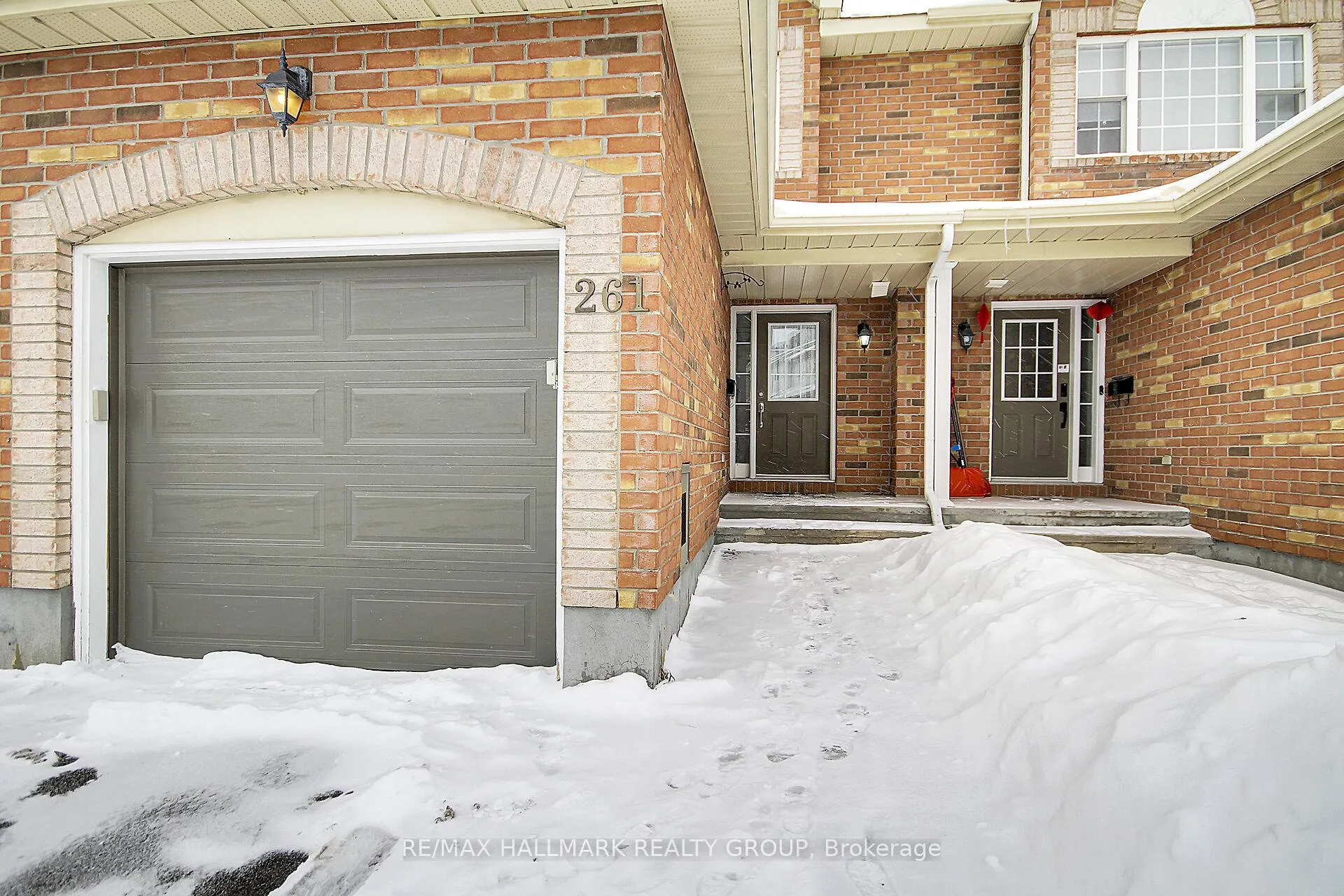 Photo 17 of 261 WestValley Pvt, Ottawa, Brookfield Gardens — HOMEH