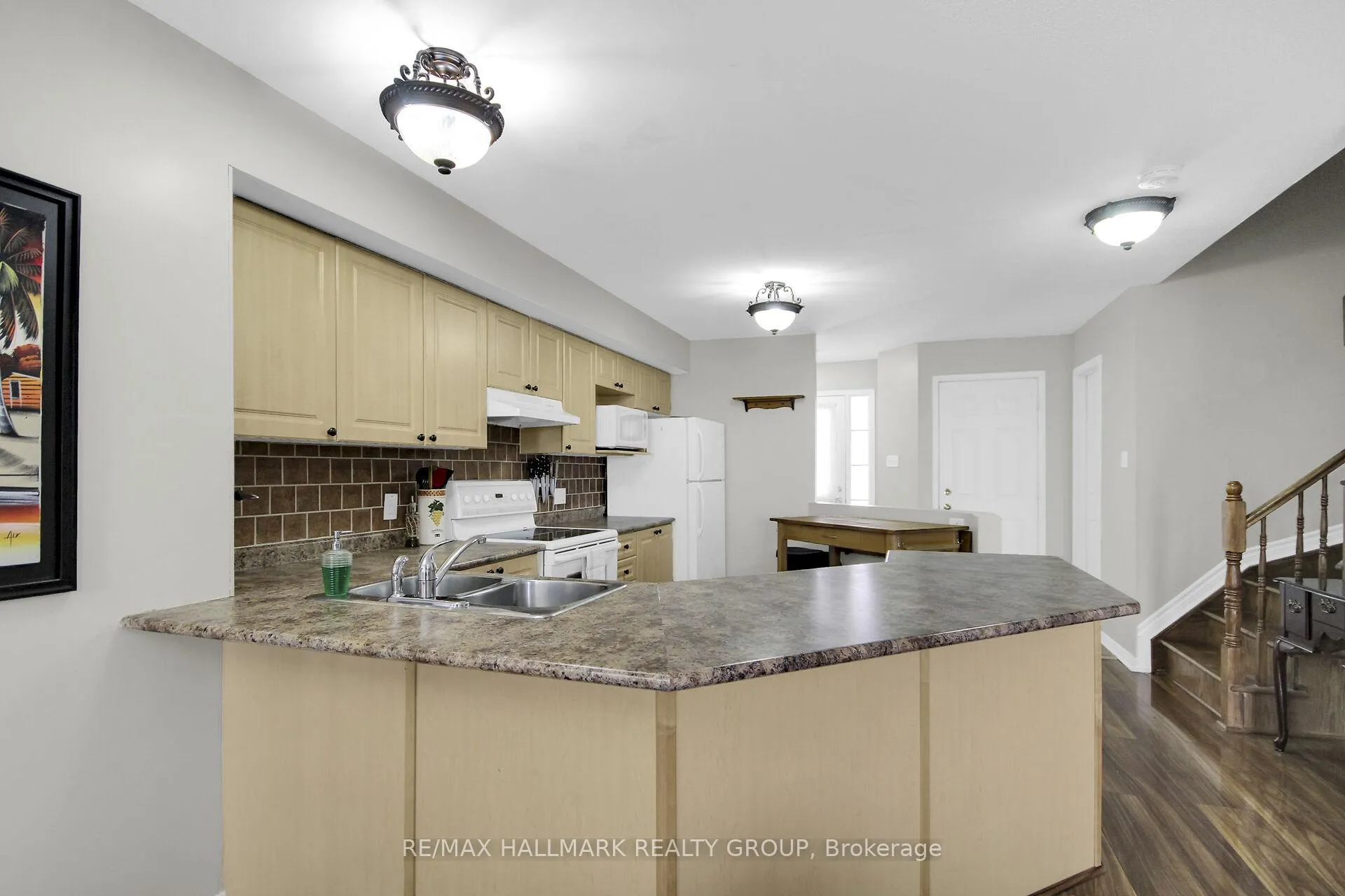 Photo 44 of 261 WestValley Pvt, Ottawa, Brookfield Gardens — HOMEH