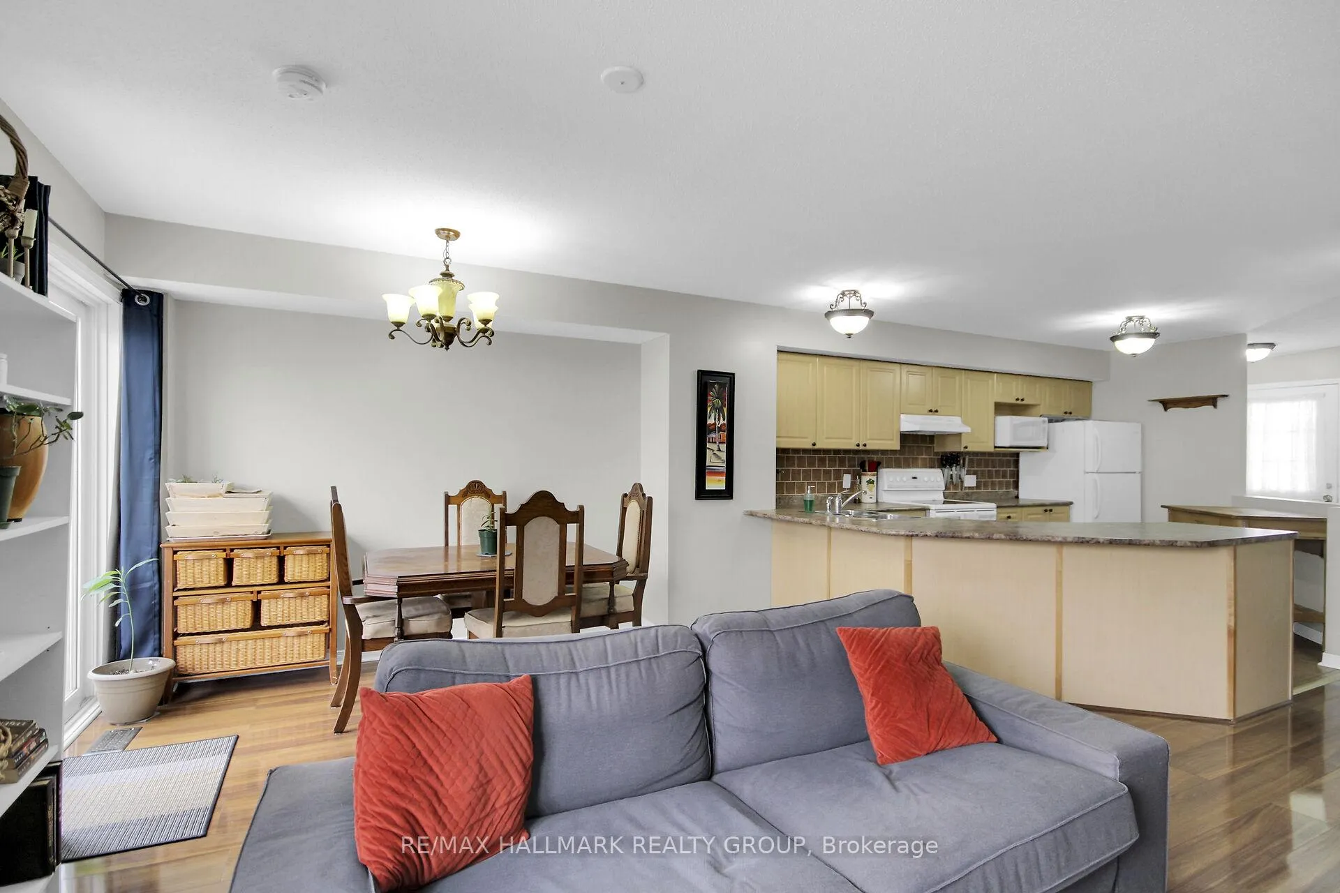 Photo 71 of 261 WestValley Pvt, Ottawa, Brookfield Gardens — HOMEH