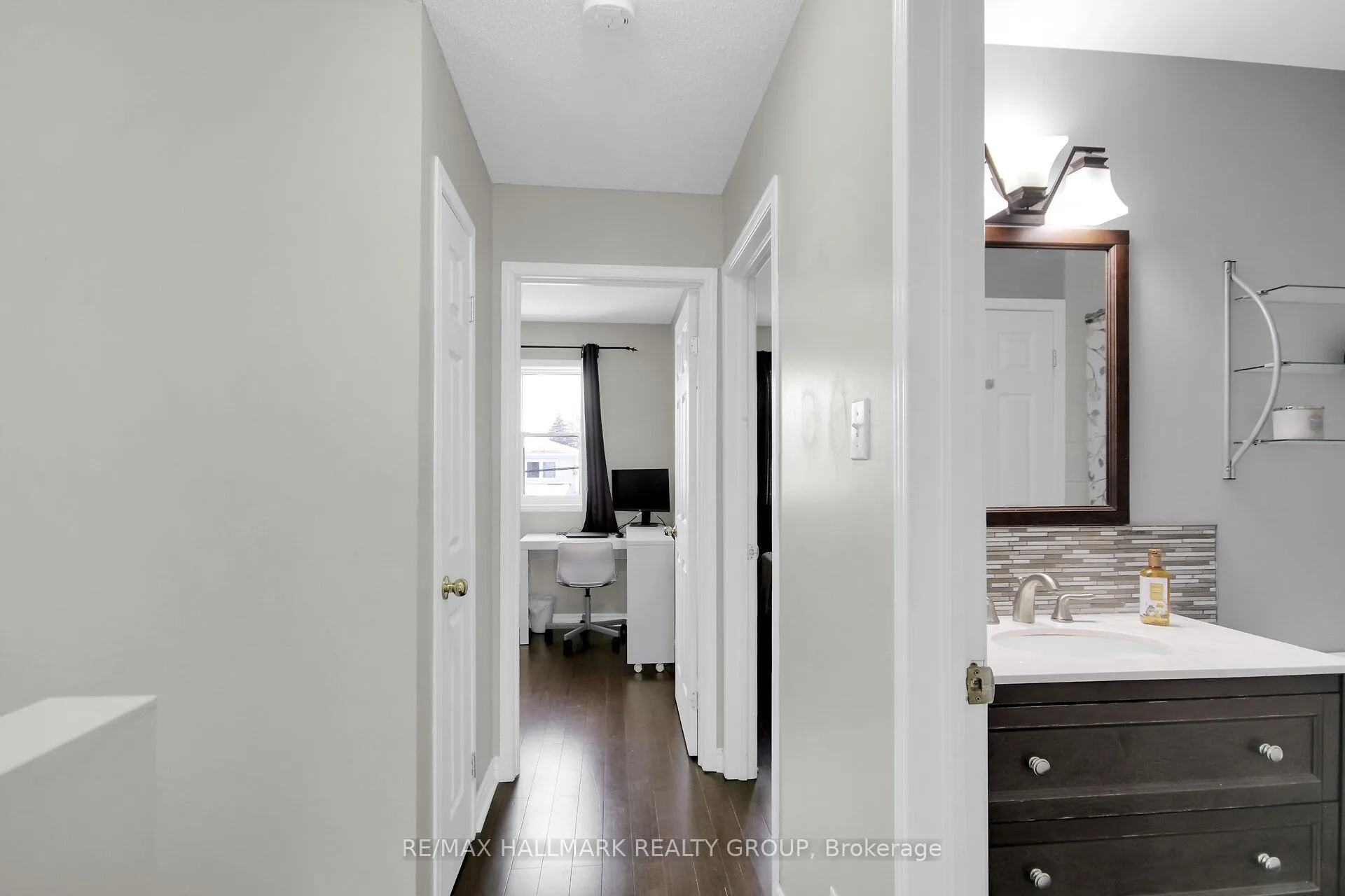 Photo 152 of 261 WestValley Pvt, Ottawa, Brookfield Gardens — HOMEH
