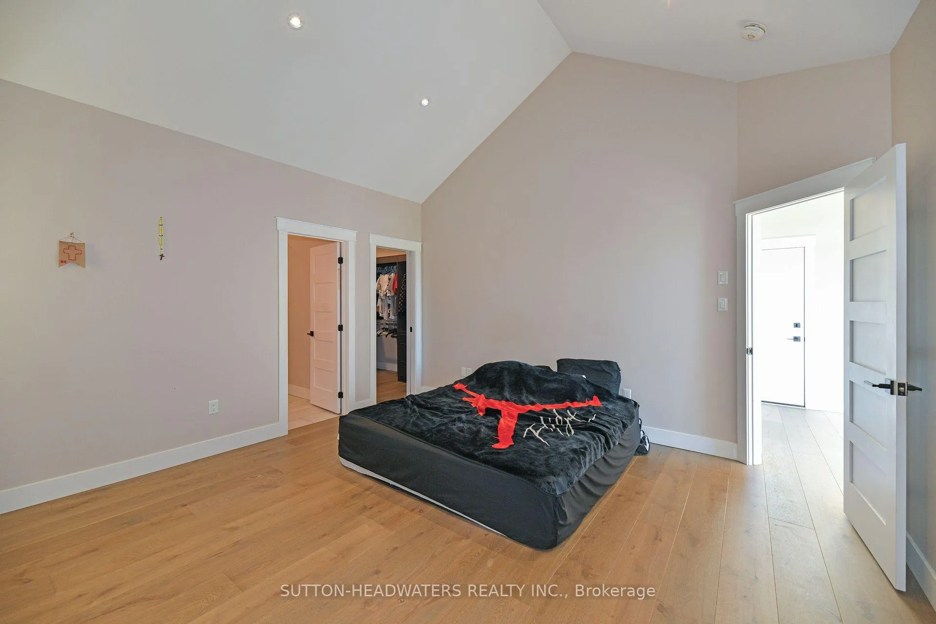 Photo 20 of 374170 6th Line S, Amaranth, Rural Amaranth — HOMEH