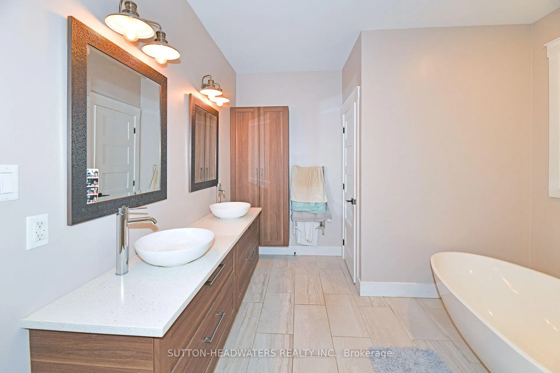Photo 23 of 374170 6th Line S, Amaranth, Rural Amaranth — HOMEH