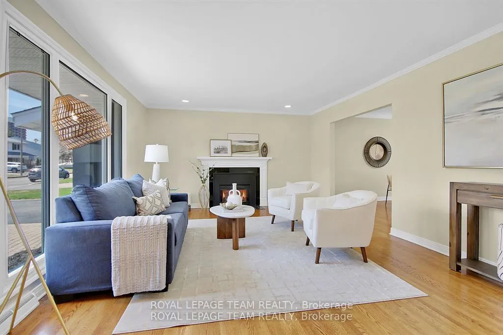 Photo 9 of 1781 Rhodes Crescent, Ottawa, Playfair Park — HOMEH