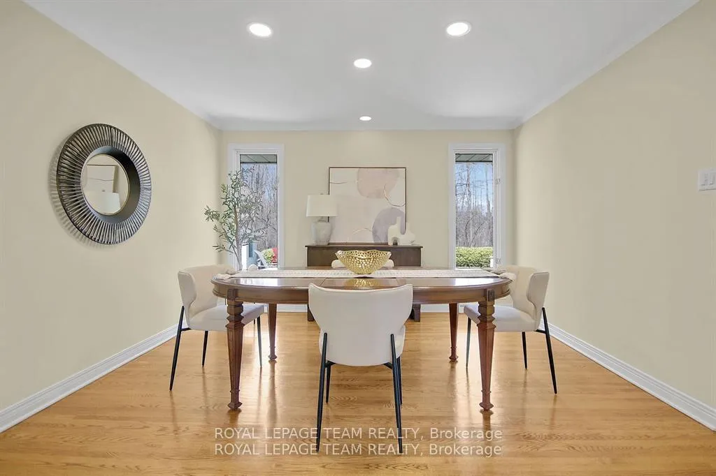 Photo 23 of 1781 Rhodes Crescent, Ottawa, Playfair Park — HOMEH