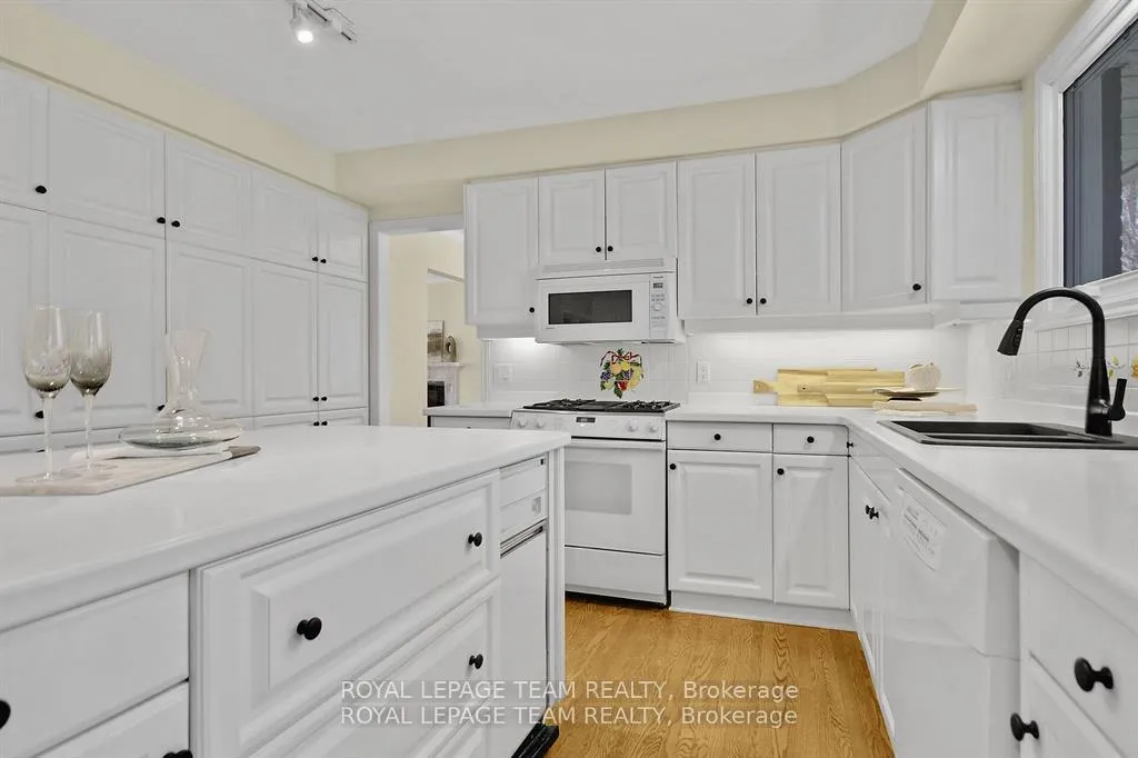Photo 83 of 1781 Rhodes Crescent, Ottawa, Playfair Park — HOMEH