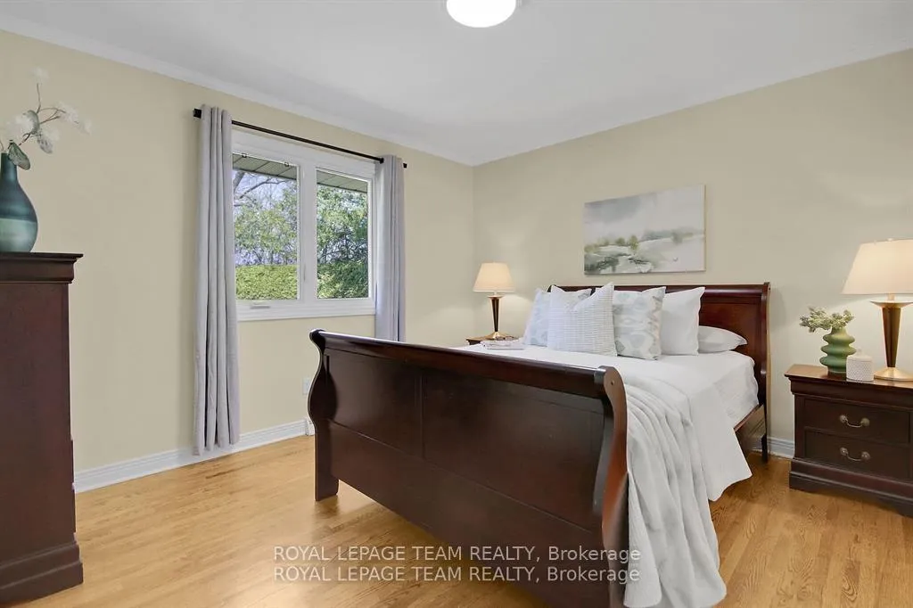 Photo 112 of 1781 Rhodes Crescent, Ottawa, Playfair Park — HOMEH