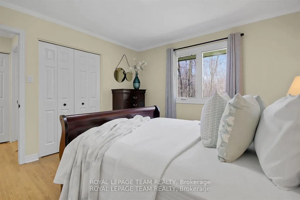 Photo 113 of 1781 Rhodes Crescent, Ottawa, Playfair Park — HOMEH