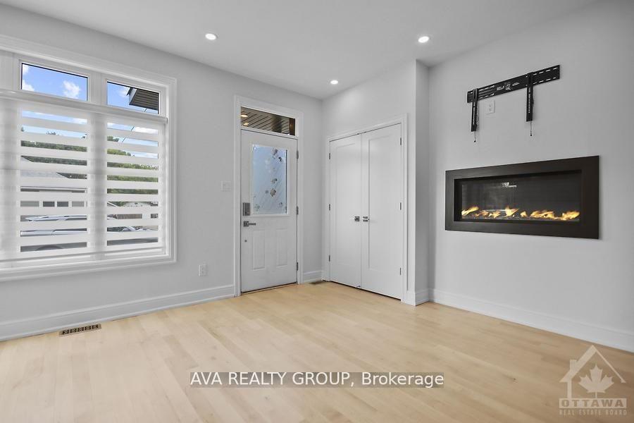 Photo 23 of 14 Gould Street, Ottawa, Ottawa West — HOMEH