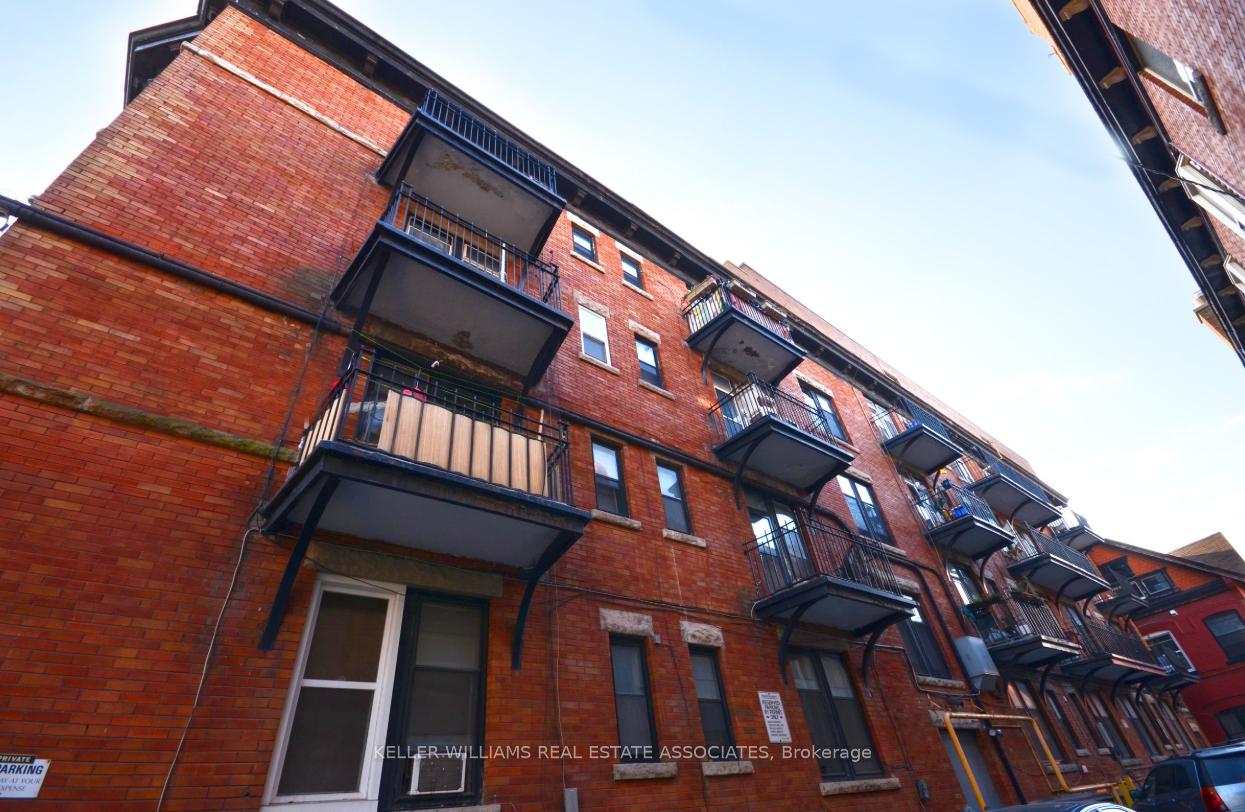 Photo 7 of Unit 307, 160 Huron Street, Toronto, Kensington-Chinatown — HOMEH