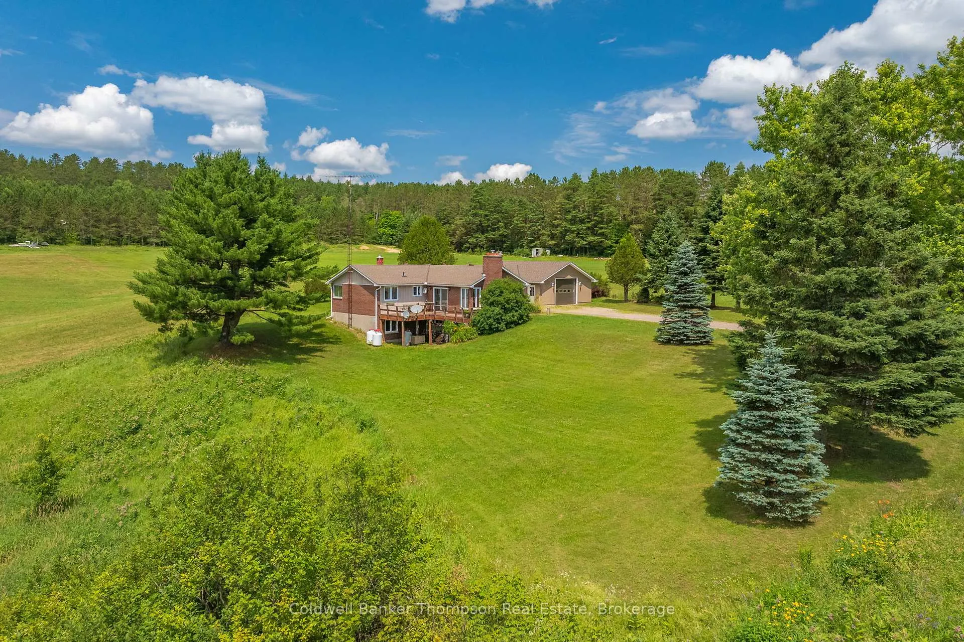 Photo 3 of 832 Chetwynd Road, Armour — HOMEH