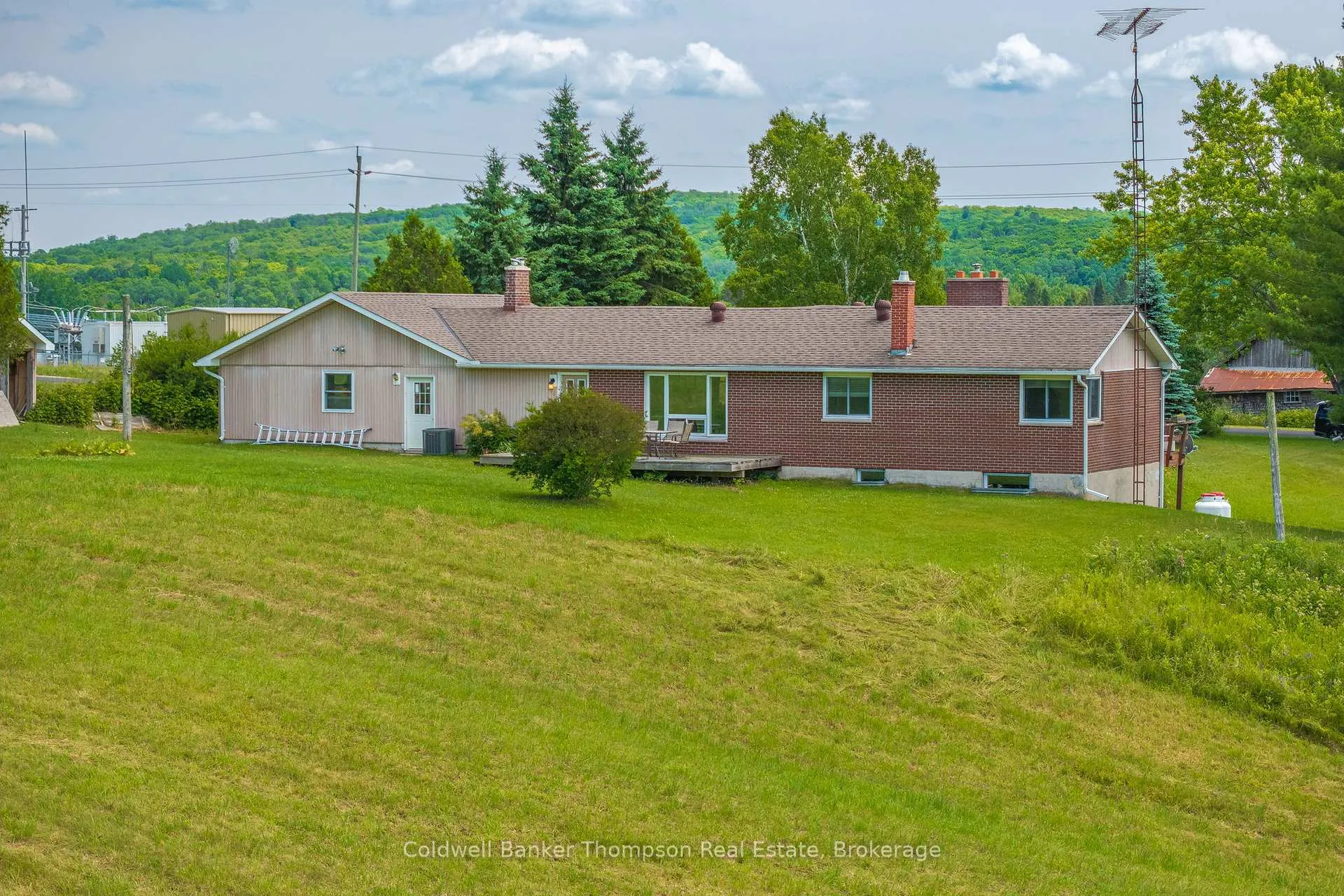 Photo 157 of 832 Chetwynd Road, Armour — HOMEH