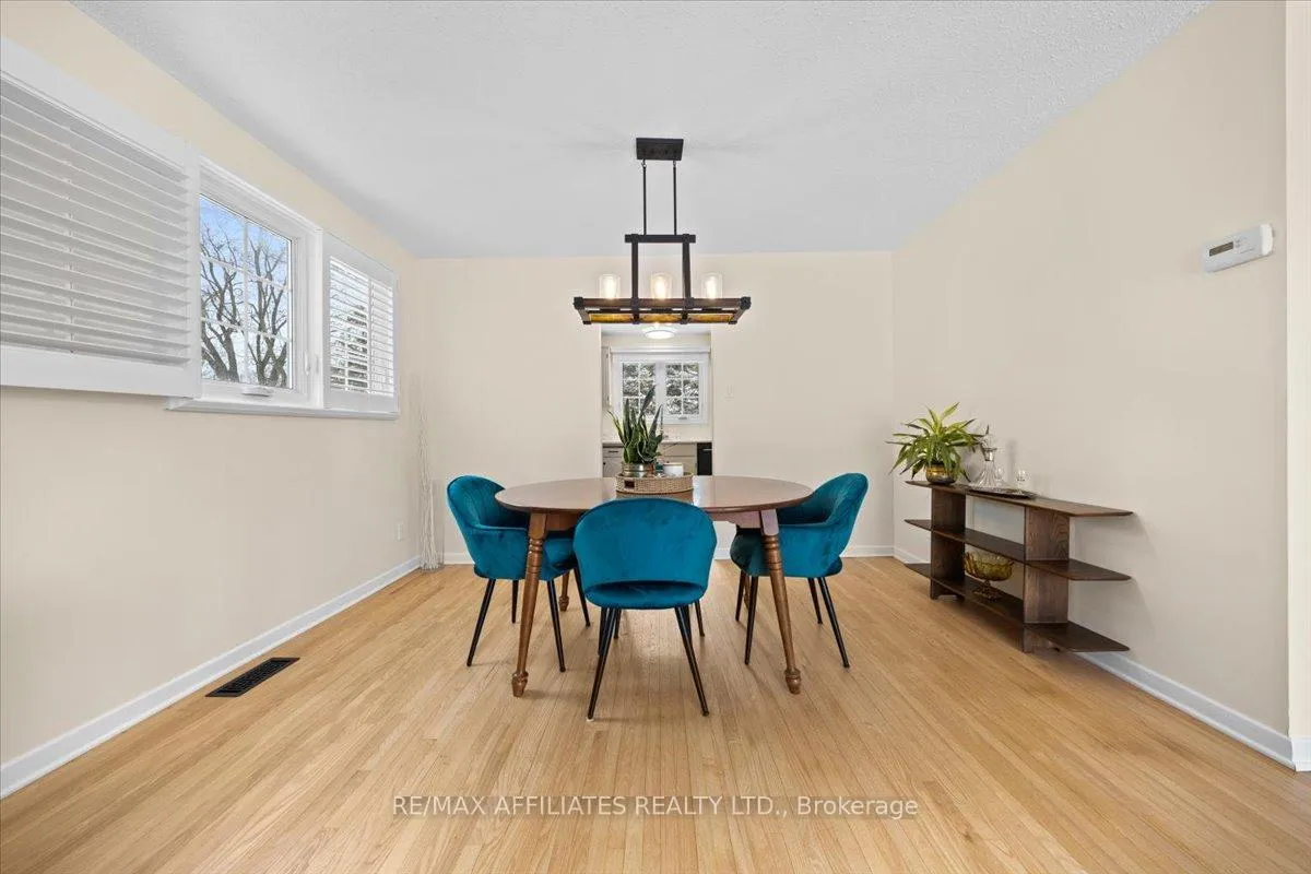 Photo 58 of 42 Centrepark Drive, Ottawa, Blackburn Hamlet — HOMEH