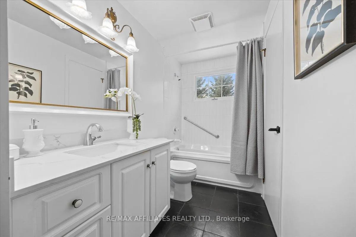 Photo 145 of 42 Centrepark Drive, Ottawa, Blackburn Hamlet — HOMEH