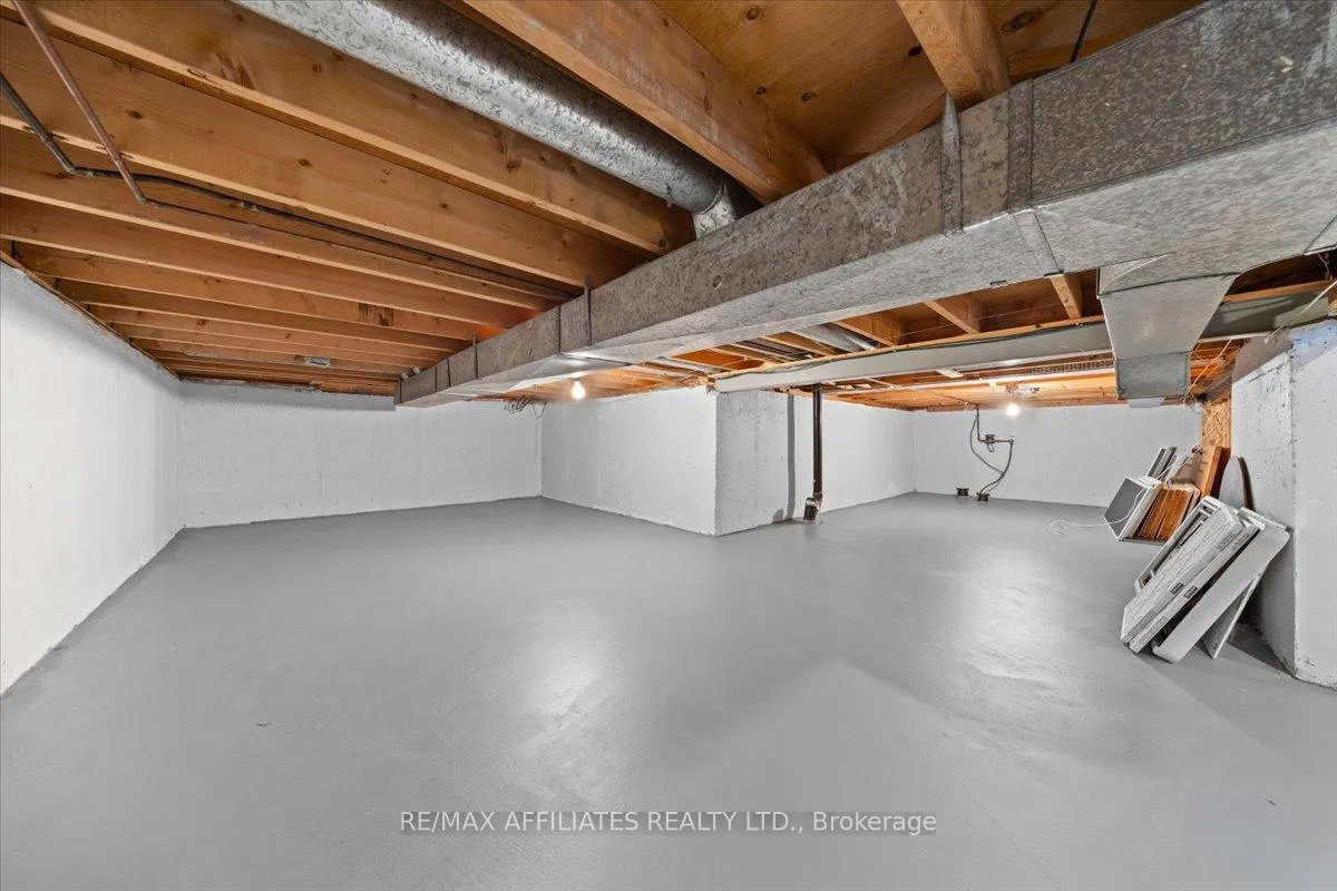 Photo 174 of 42 Centrepark Drive, Ottawa, Blackburn Hamlet — HOMEH