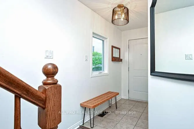 Photo 13 of 74 Songbird Private, Ottawa, Westcliffe Estates — HOMEH