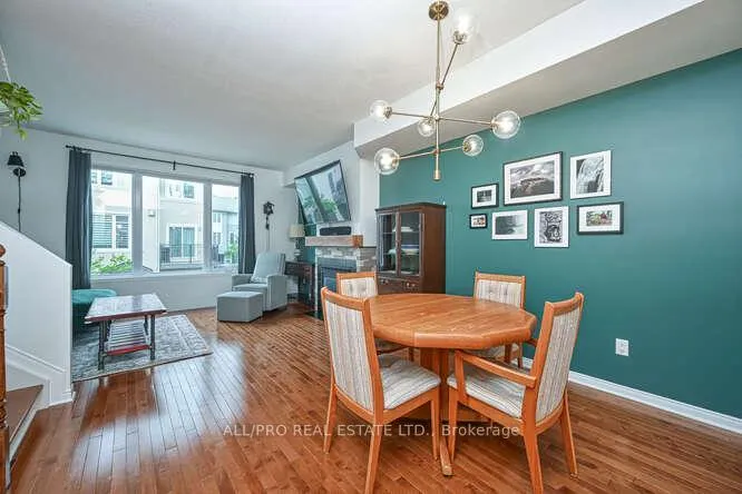 Photo 32 of 74 Songbird Private, Ottawa, Westcliffe Estates — HOMEH