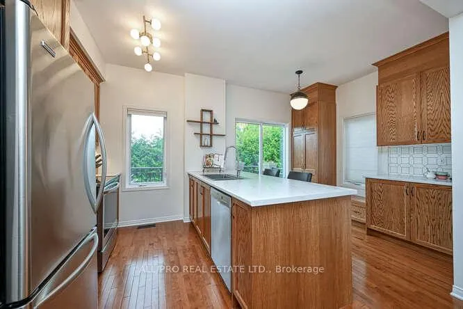 Photo 48 of 74 Songbird Private, Ottawa, Westcliffe Estates — HOMEH