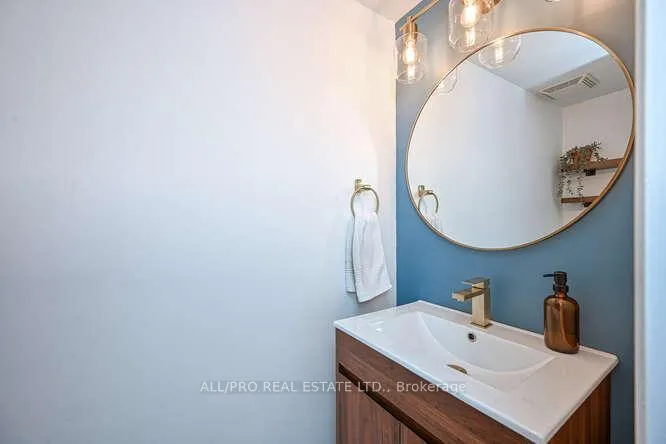 Photo 104 of 74 Songbird Private, Ottawa, Westcliffe Estates — HOMEH