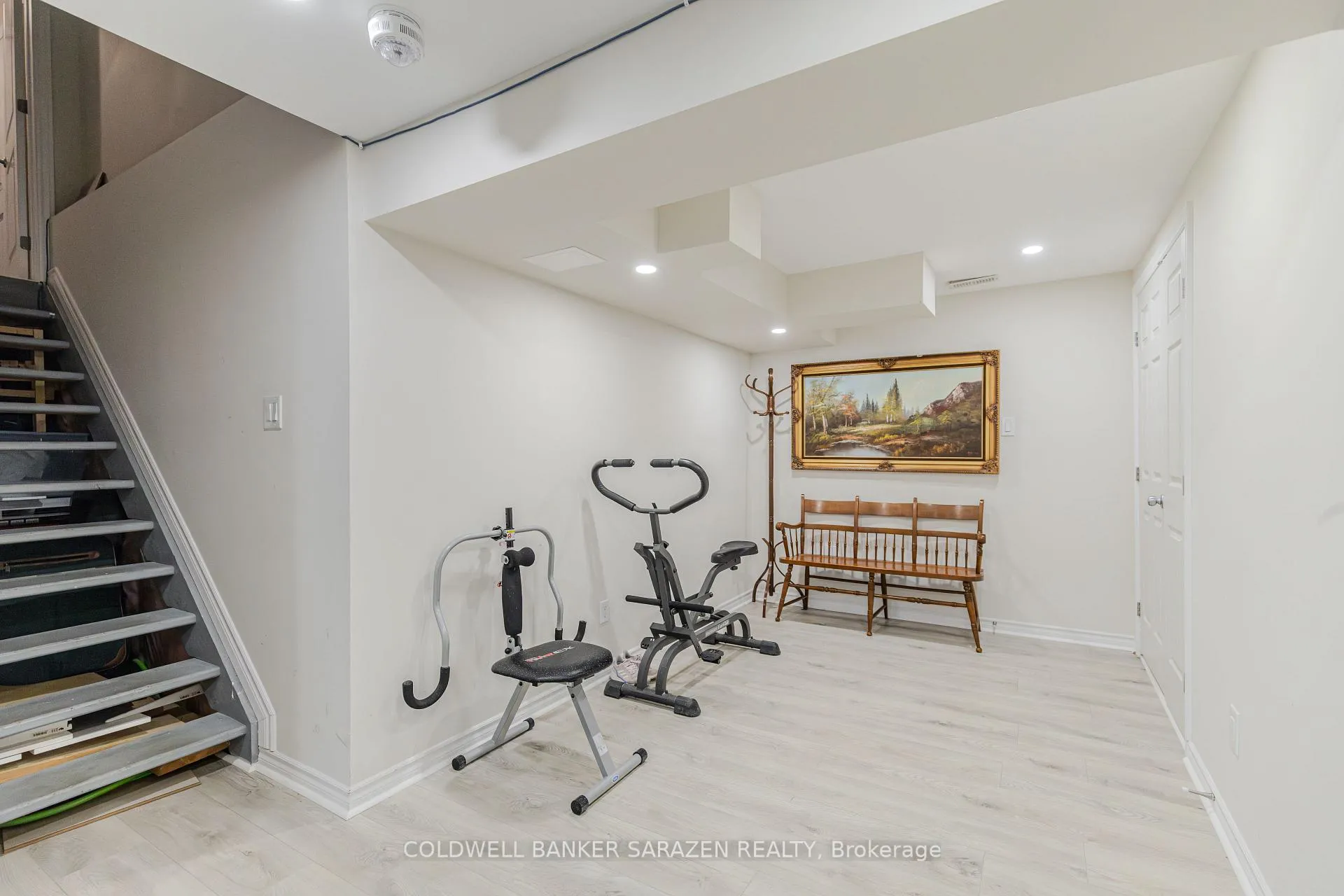 Photo 122 of 908 Guinness Crescent, Ottawa, Barrhaven - Half Moon Bay — HOMEH