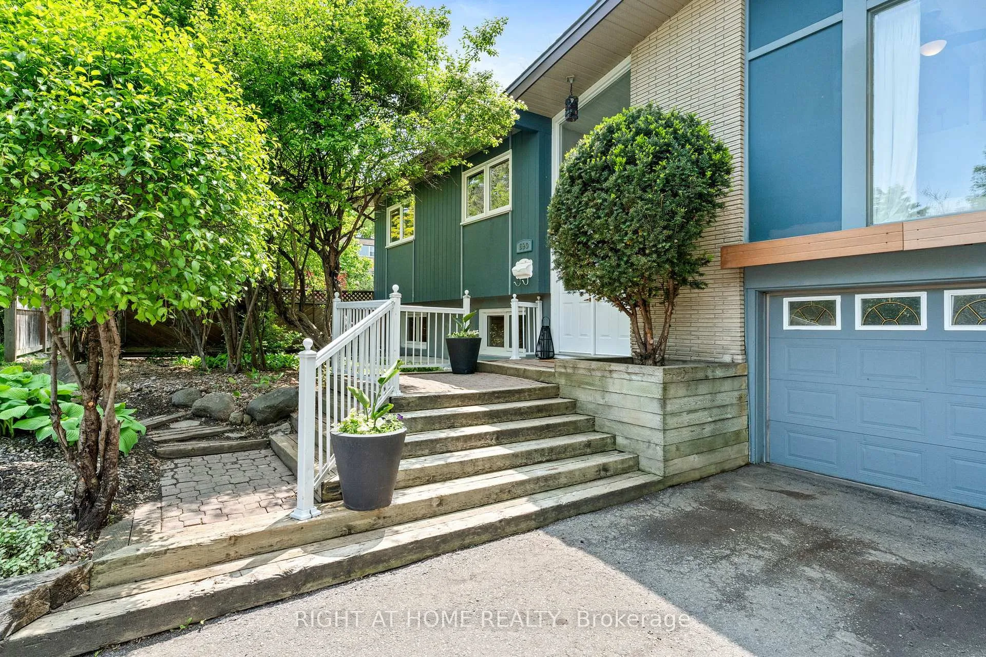 Photo 9 of 690 Coronation Avenue, Ottawa, Riverview Park — HOMEH