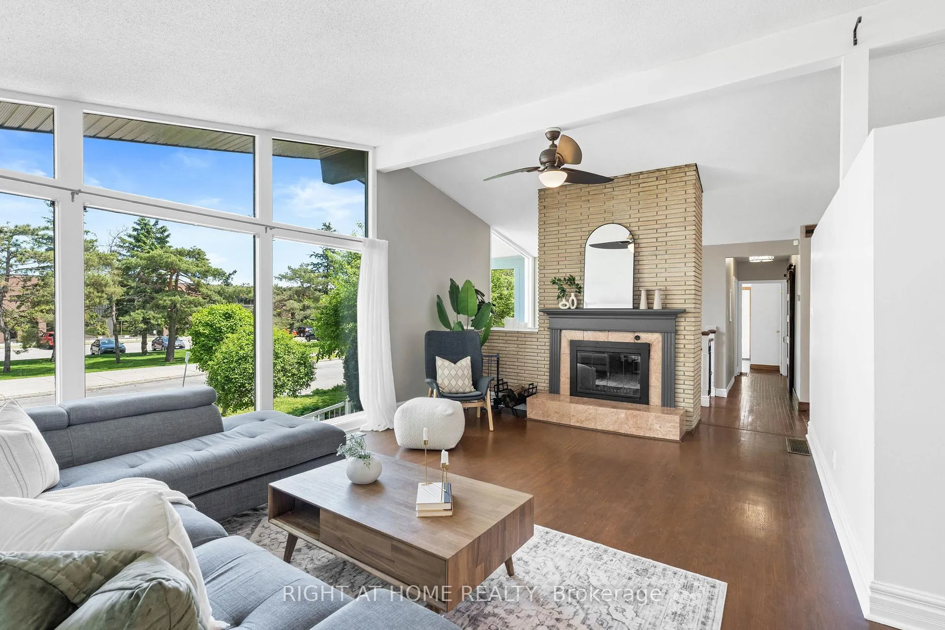 Photo 13 of 690 Coronation Avenue, Ottawa, Riverview Park — HOMEH