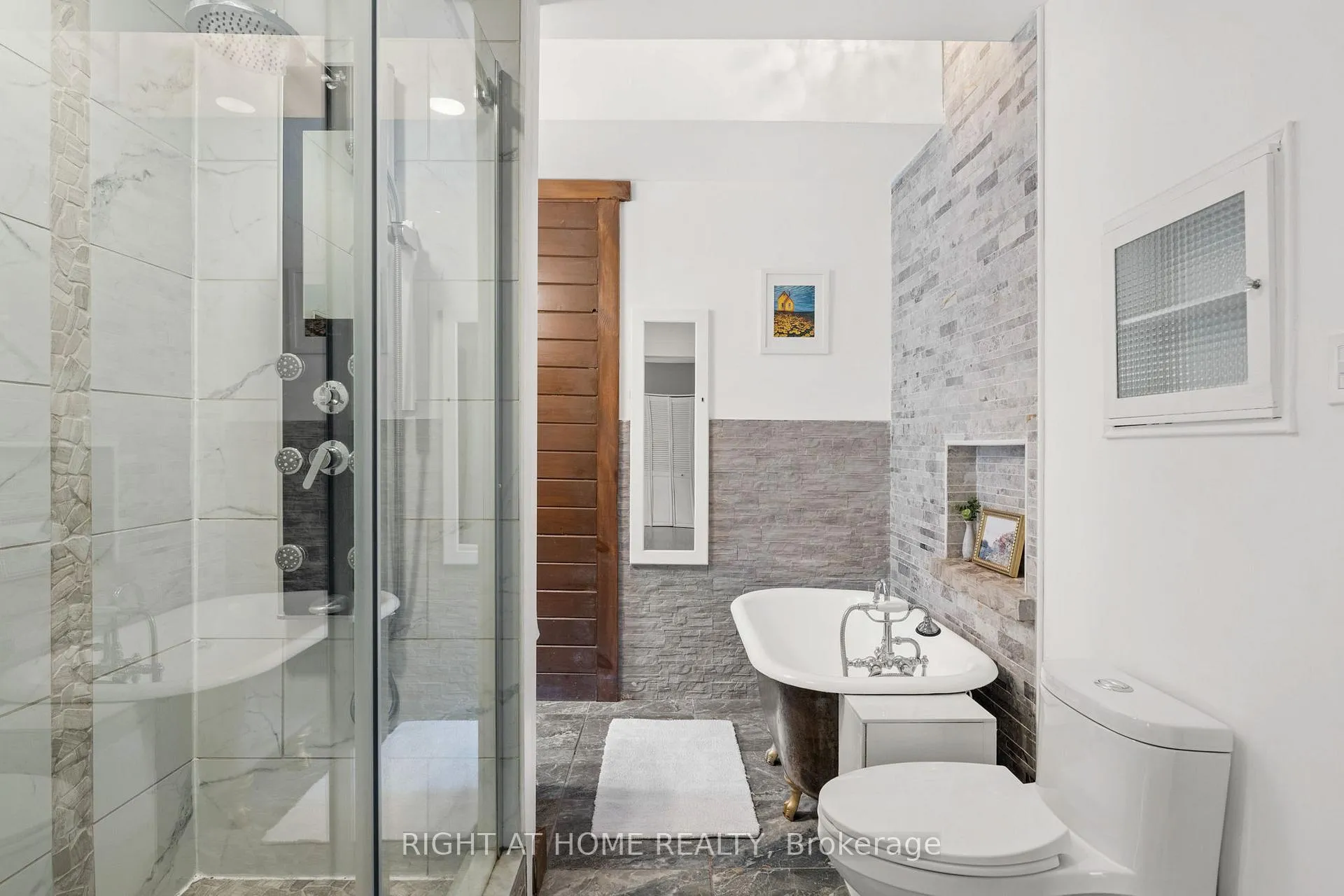 Photo 86 of 690 Coronation Avenue, Ottawa, Riverview Park — HOMEH