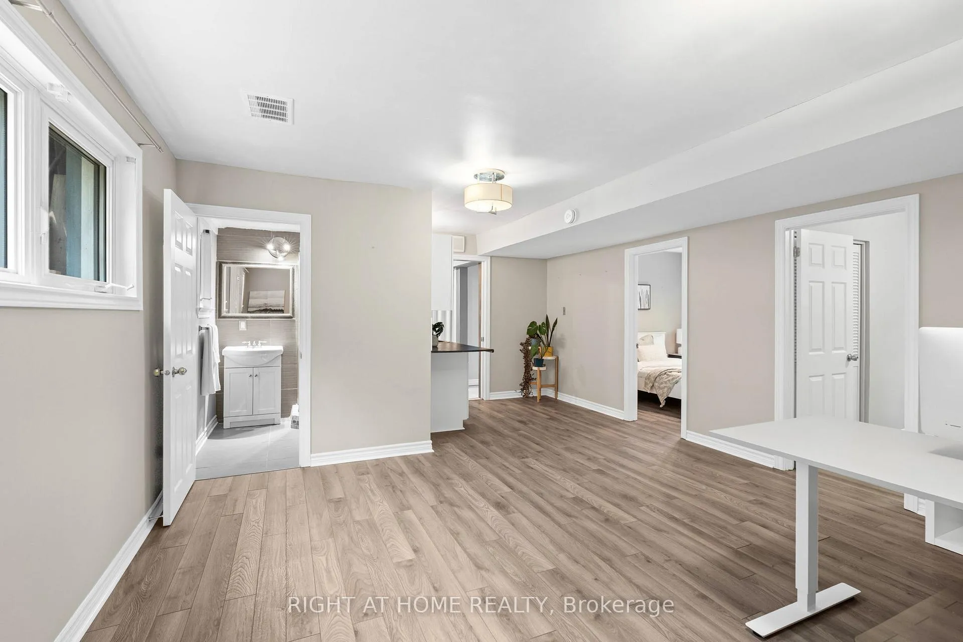 Photo 137 of 690 Coronation Avenue, Ottawa, Riverview Park — HOMEH