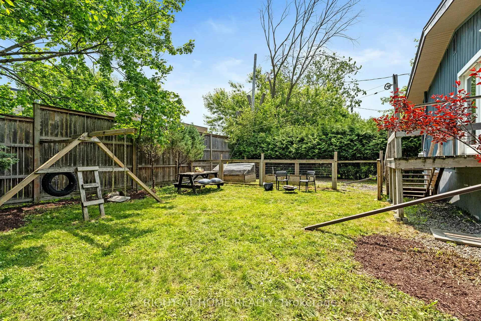 Photo 153 of 690 Coronation Avenue, Ottawa, Riverview Park — HOMEH