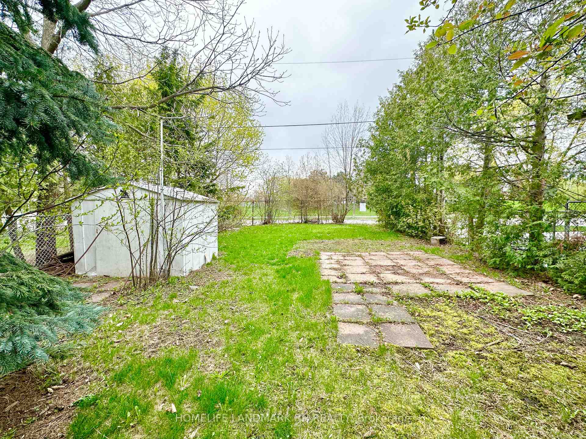 Photo 31 of 11 Bellman Avenue, Etobicoke, Alderwood — HOMEH