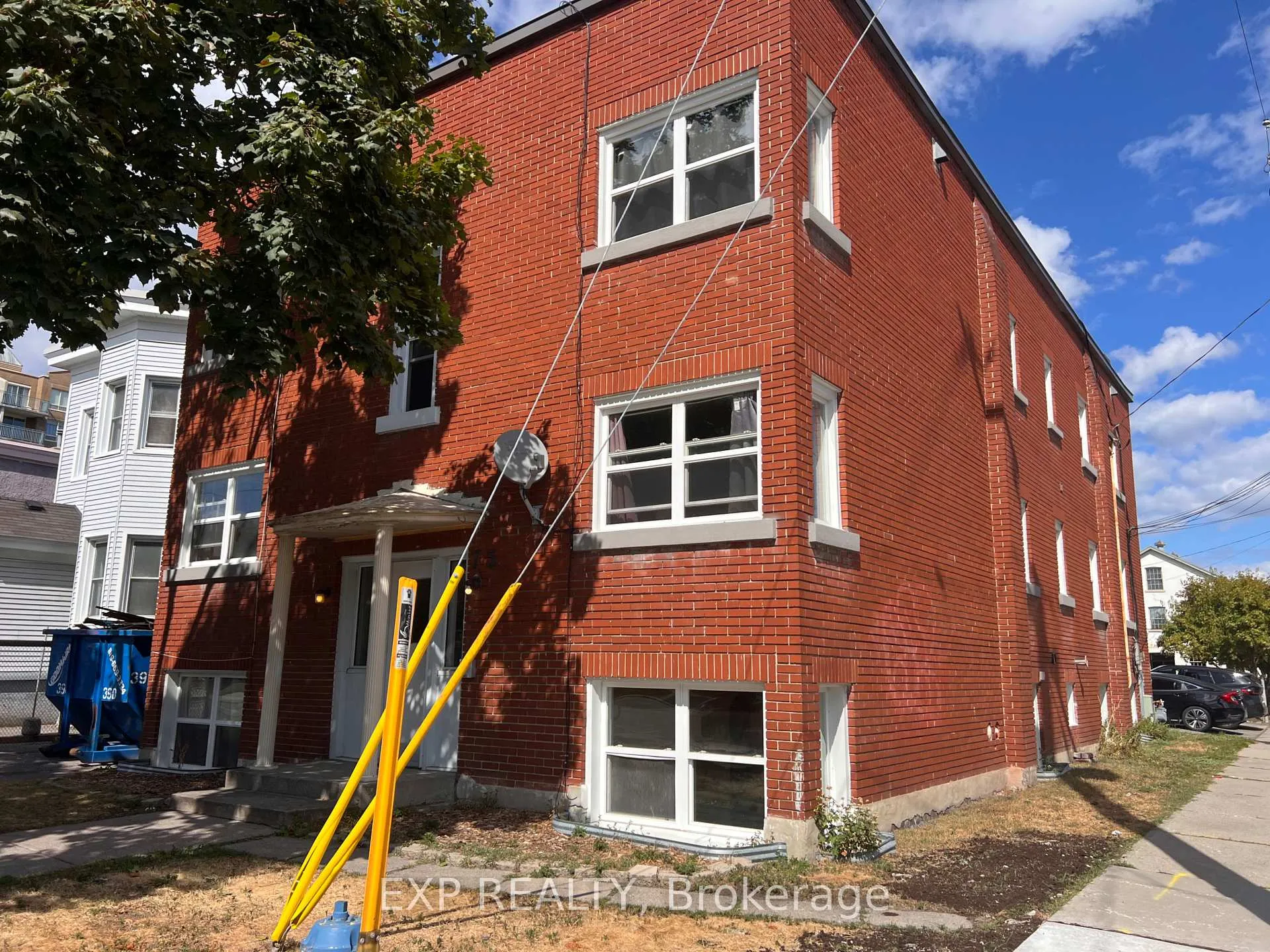 Photo 2 of Unit 2, 75 Holland Avenue, Ottawa, Ottawa West — HOMEH