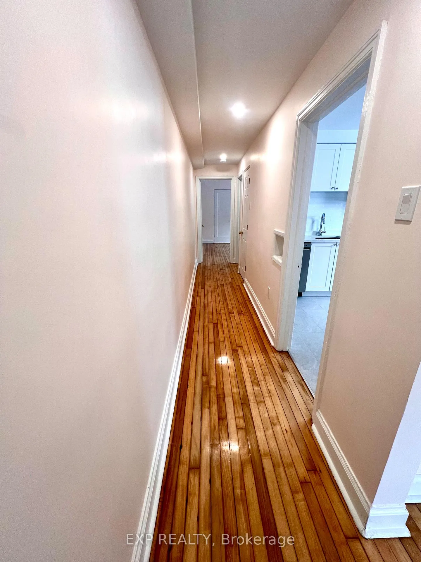 Photo 5 of Unit 2, 75 Holland Avenue, Ottawa, Ottawa West — HOMEH