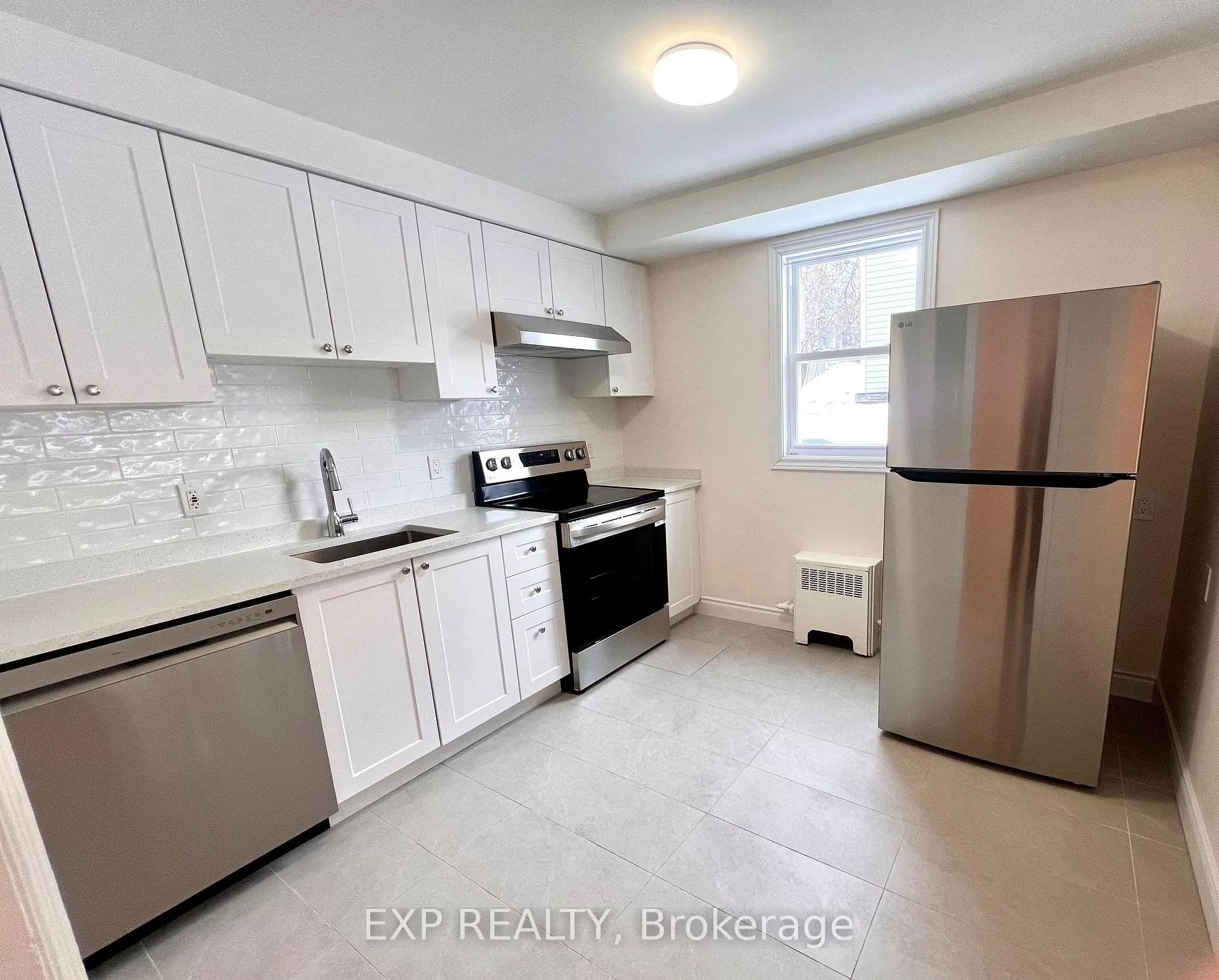 Photo 6 of Unit 2, 75 Holland Avenue, Ottawa, Ottawa West — HOMEH