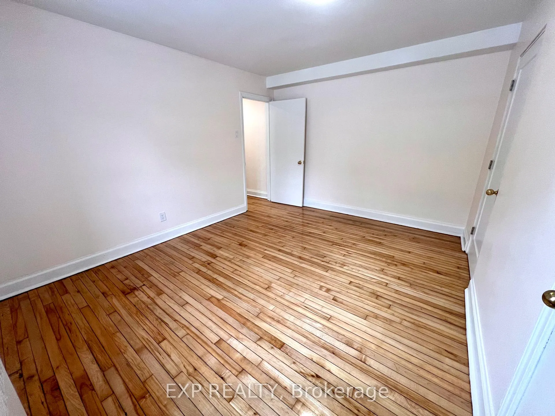Photo 10 of Unit 2, 75 Holland Avenue, Ottawa, Ottawa West — HOMEH