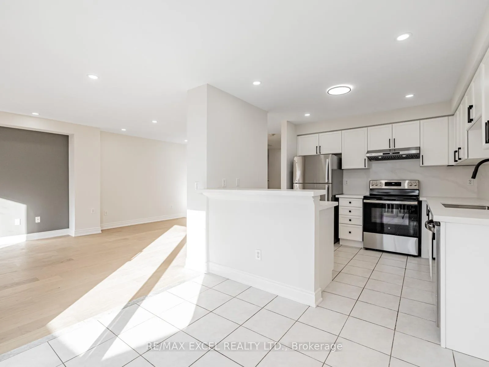 Photo 48 of 105 Millcliff Circle, Aurora, Aurora Grove — HOMEH