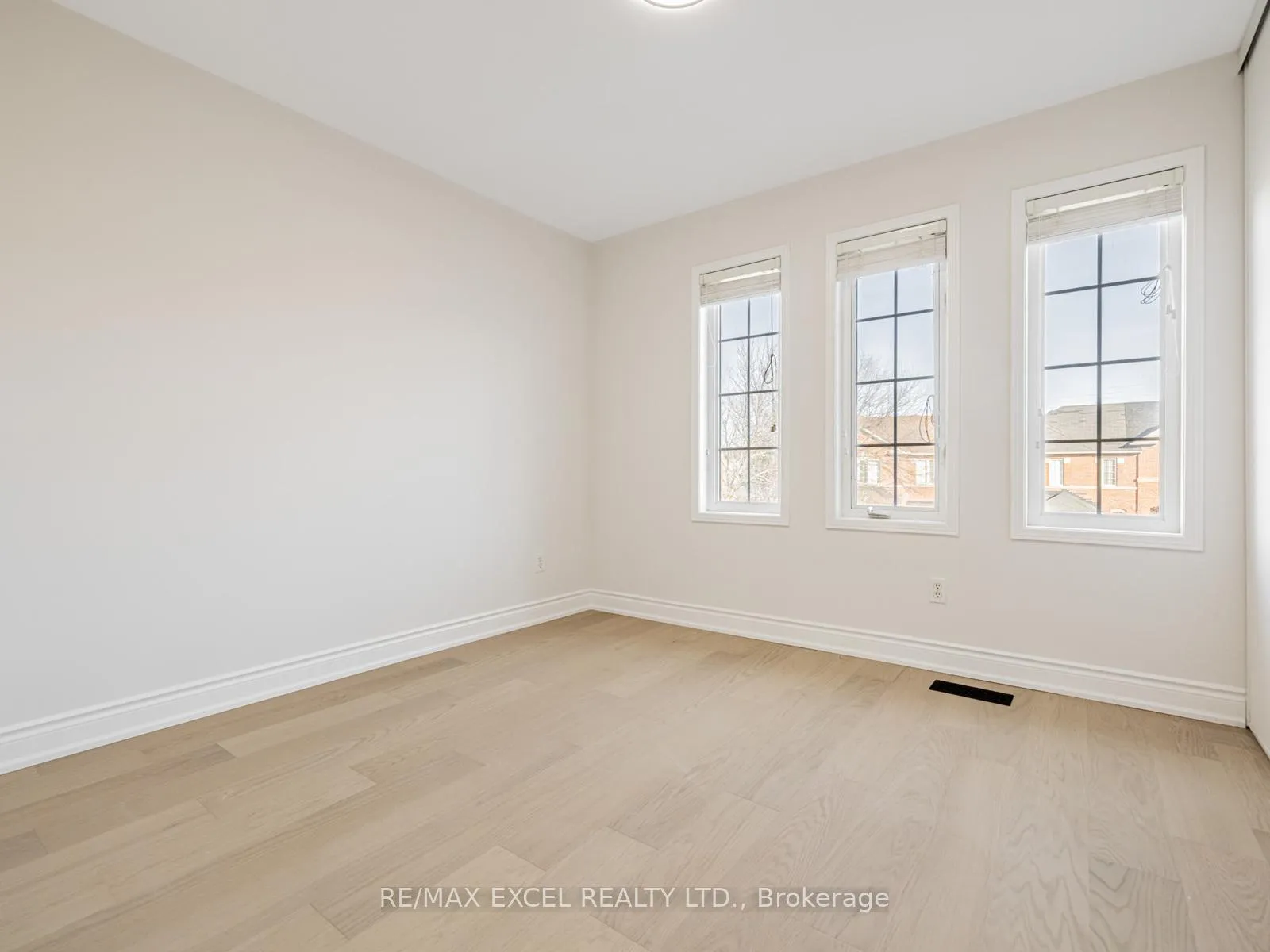 Photo 95 of 105 Millcliff Circle, Aurora, Aurora Grove — HOMEH