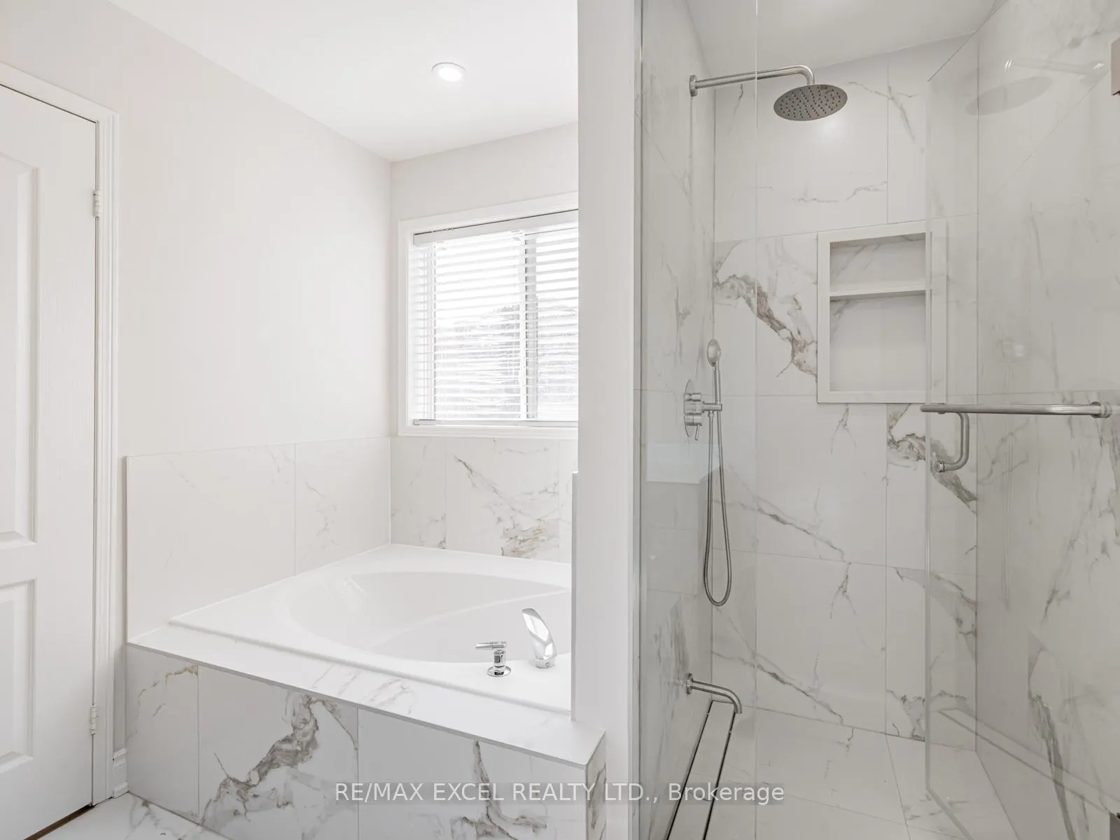 Photo 120 of 105 Millcliff Circle, Aurora, Aurora Grove — HOMEH