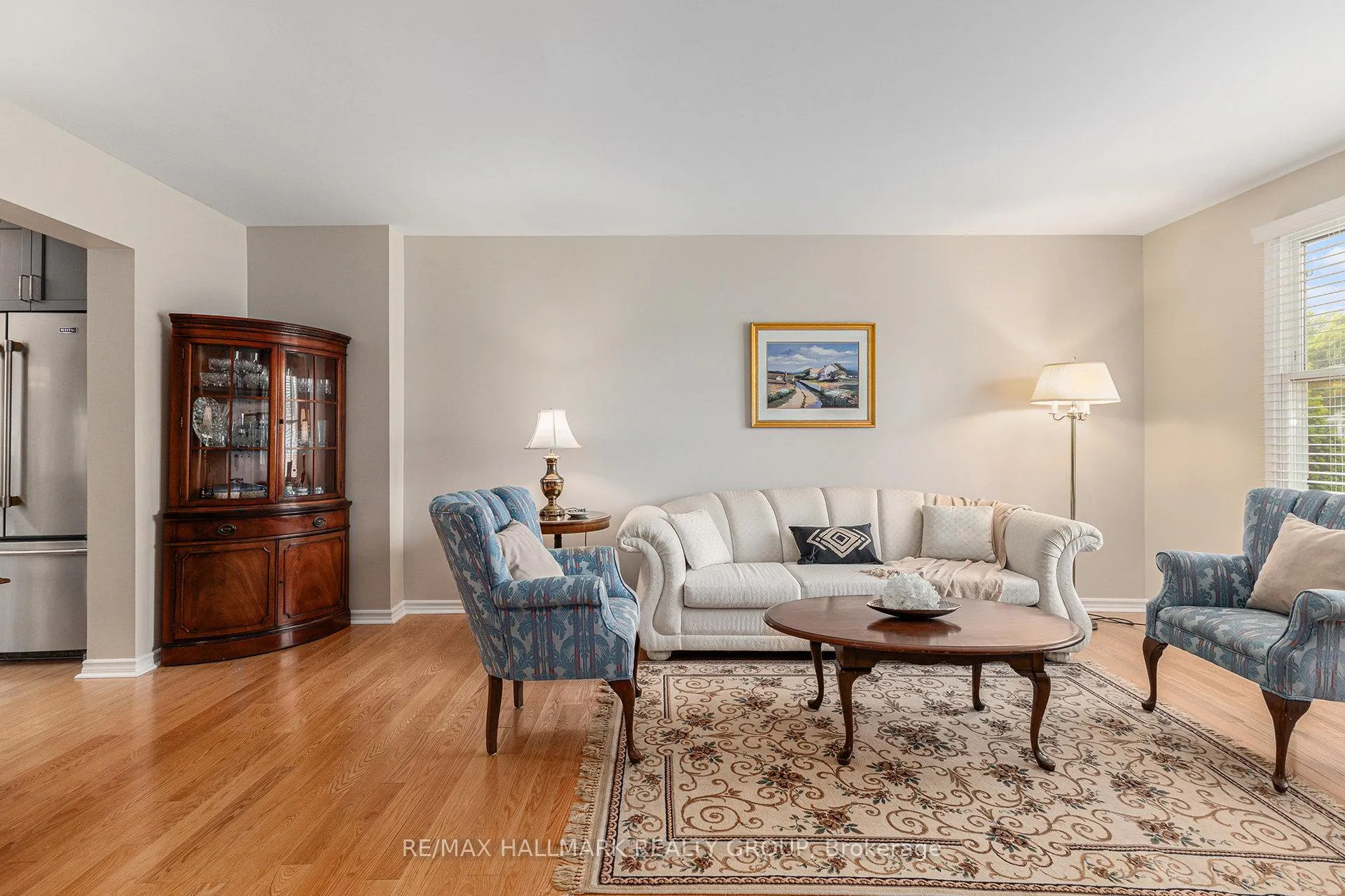 Photo 14 of 2168 Bickerton Avenue, Ottawa, Beacon Hill North — HOMEH