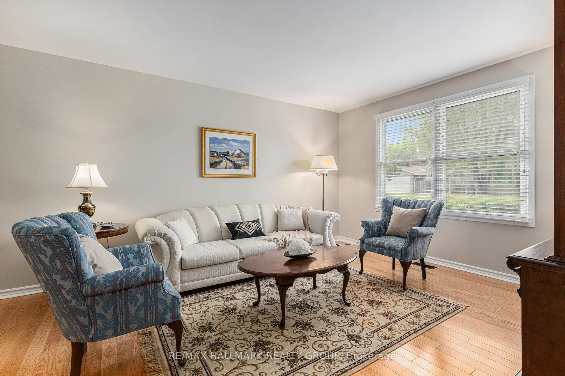 Photo 17 of 2168 Bickerton Avenue, Ottawa, Beacon Hill North — HOMEH