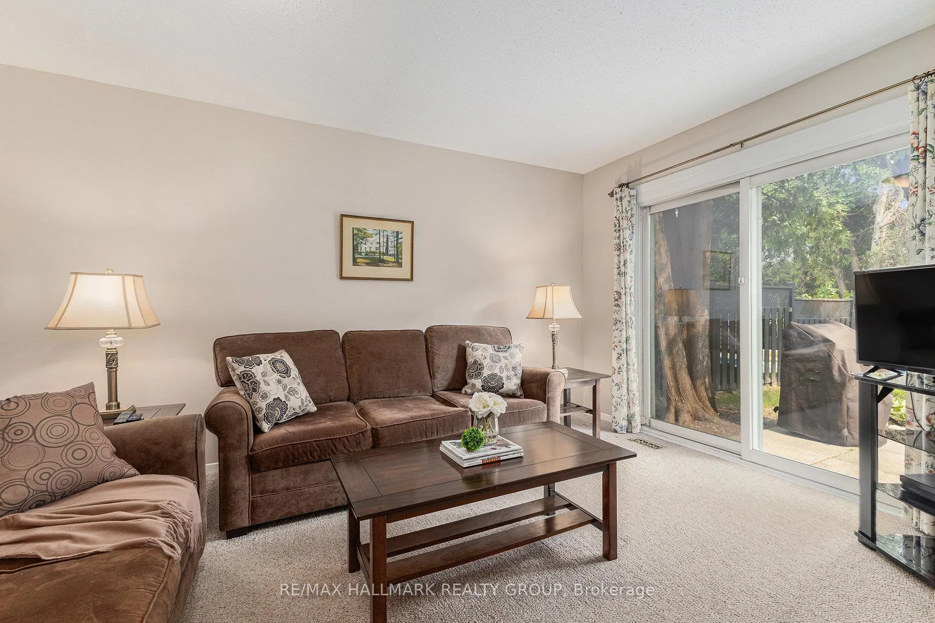 Photo 50 of 2168 Bickerton Avenue, Ottawa, Beacon Hill North — HOMEH