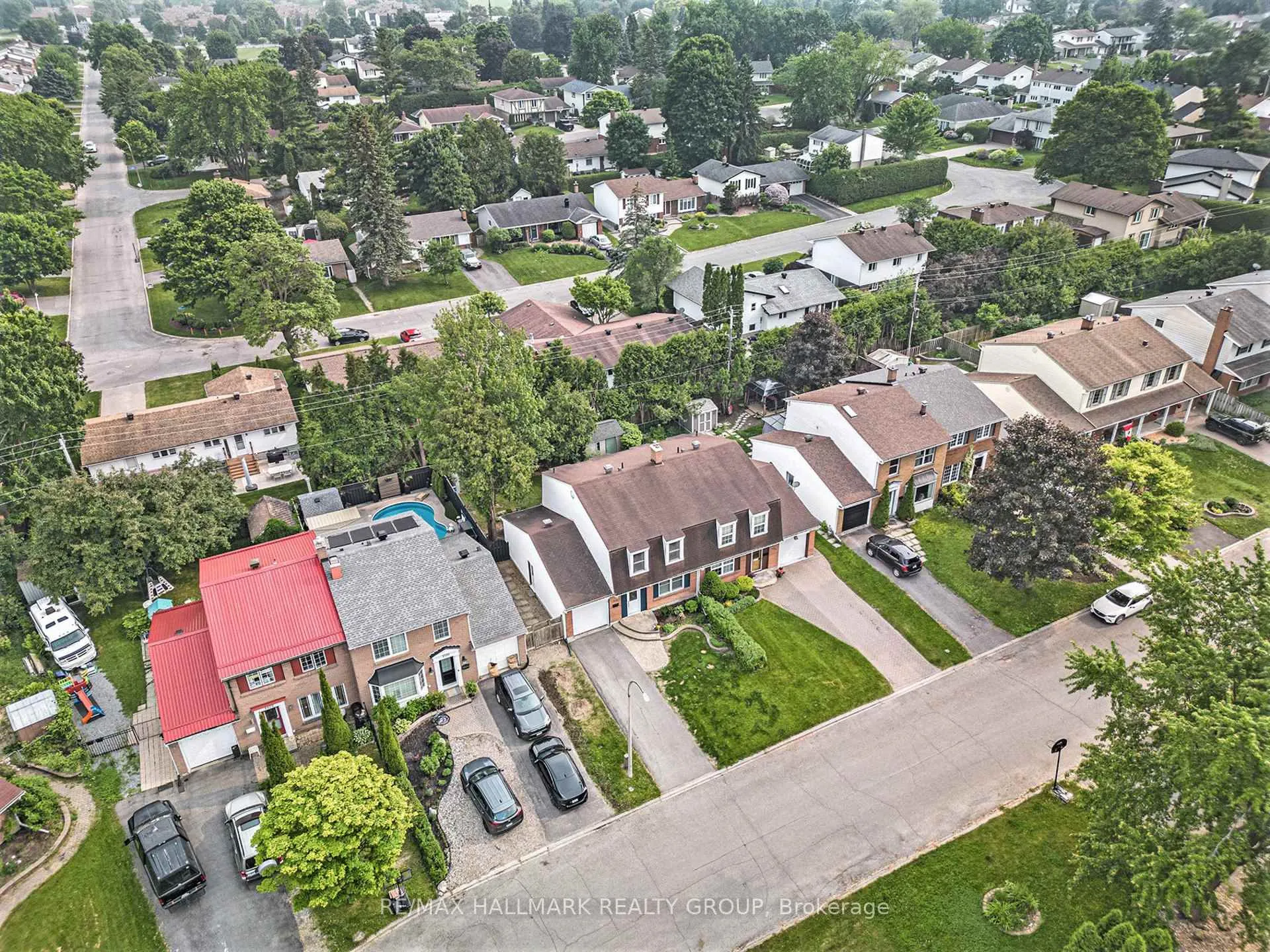Photo 129 of 2168 Bickerton Avenue, Ottawa, Beacon Hill North — HOMEH