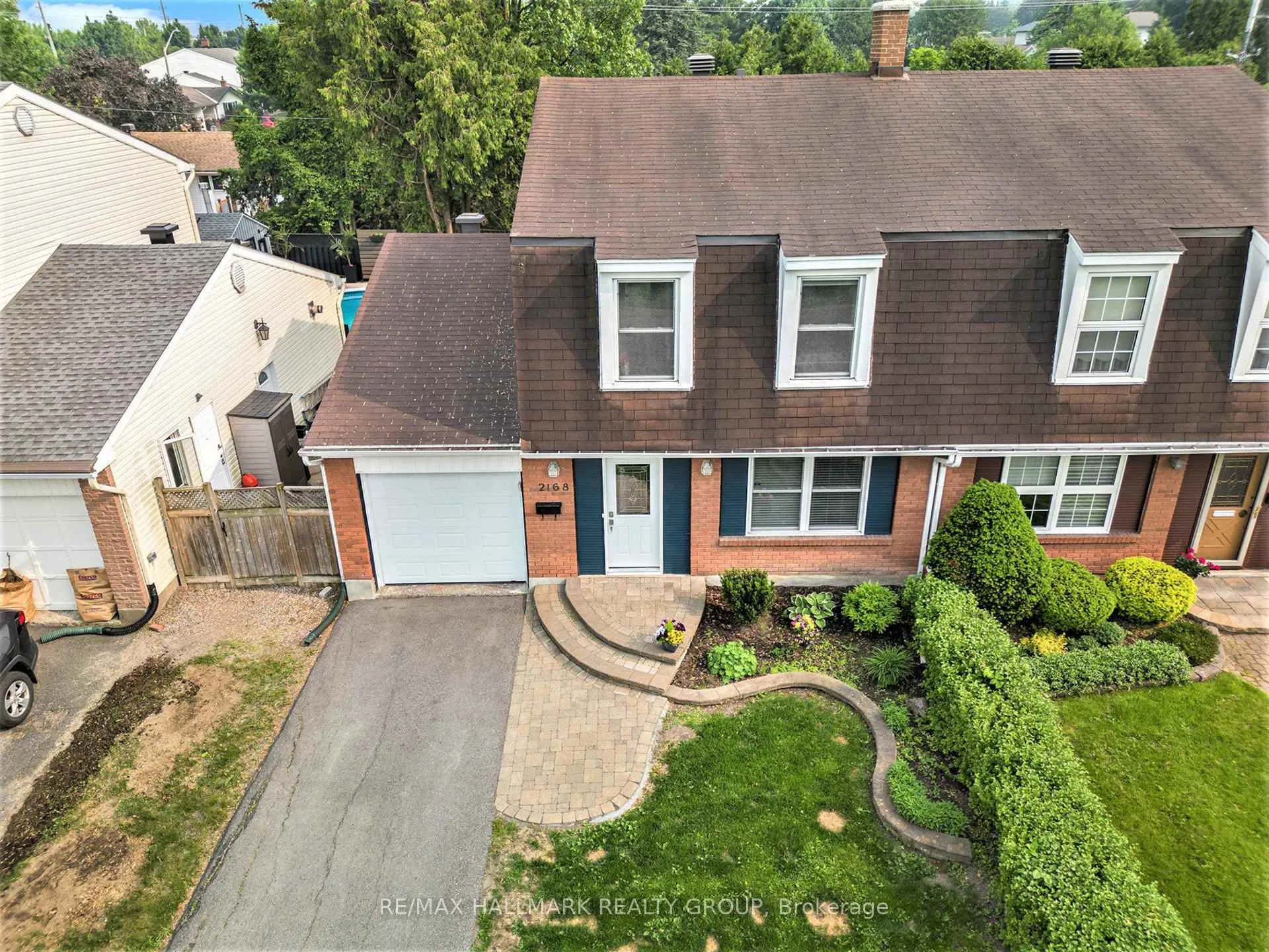 Photo 147 of 2168 Bickerton Avenue, Ottawa, Beacon Hill North — HOMEH