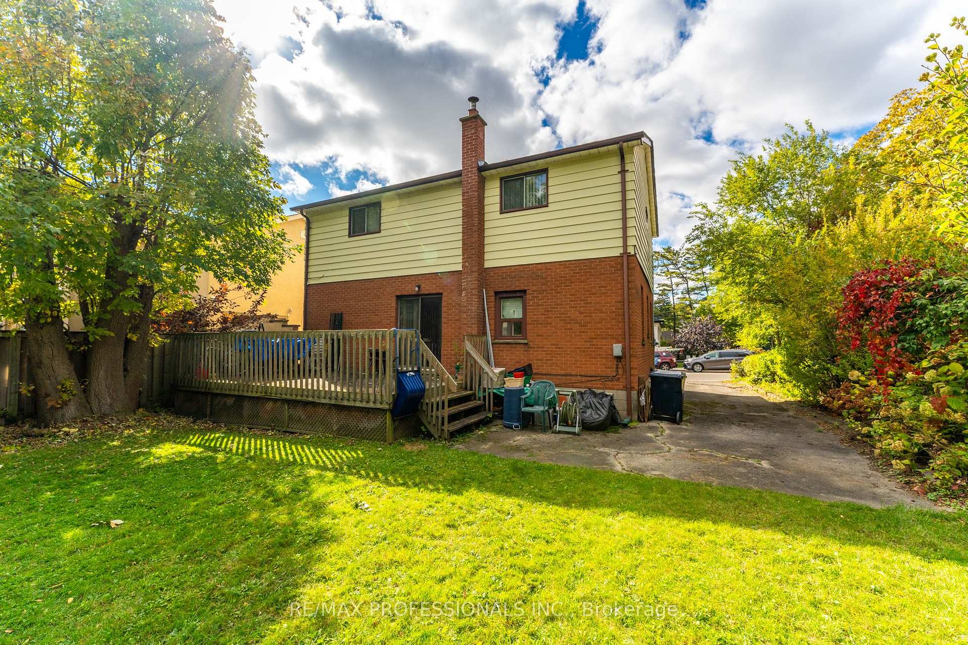 Photo 27 of 9 Thirty Sixth Street, Etobicoke, Long Branch — HOMEH