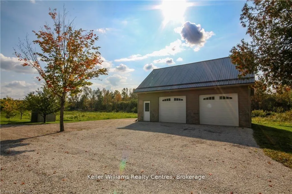 Photo 160 of 6806 Highway 21, Arran-Elderslie — HOMEH