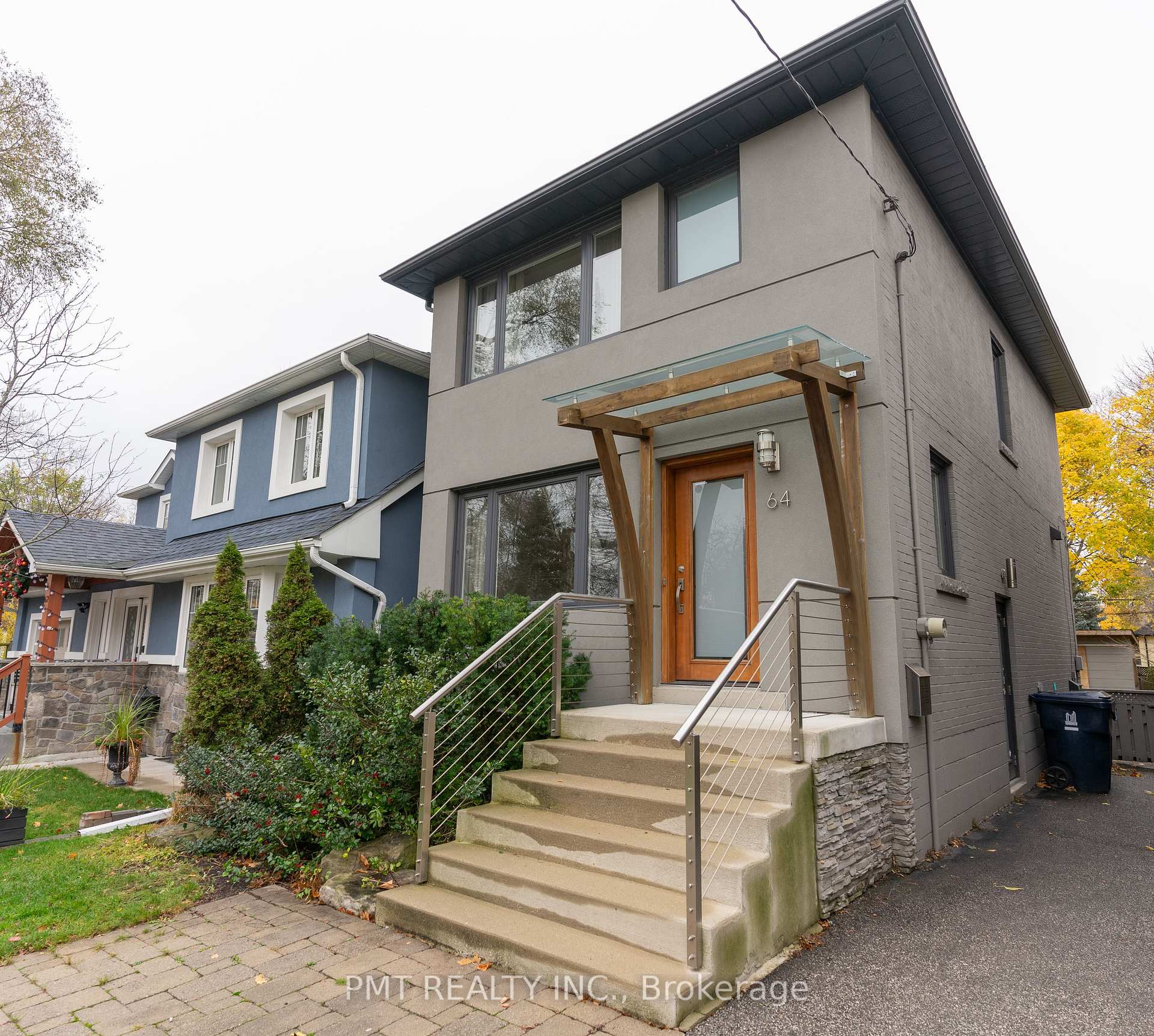 Photo 2 of 64 Thirty Sixth Street, Etobicoke, Long Branch — HOMEH