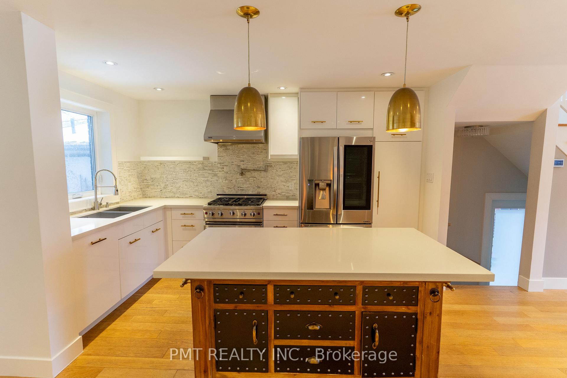 Photo 11 of 64 Thirty Sixth Street, Etobicoke, Long Branch — HOMEH